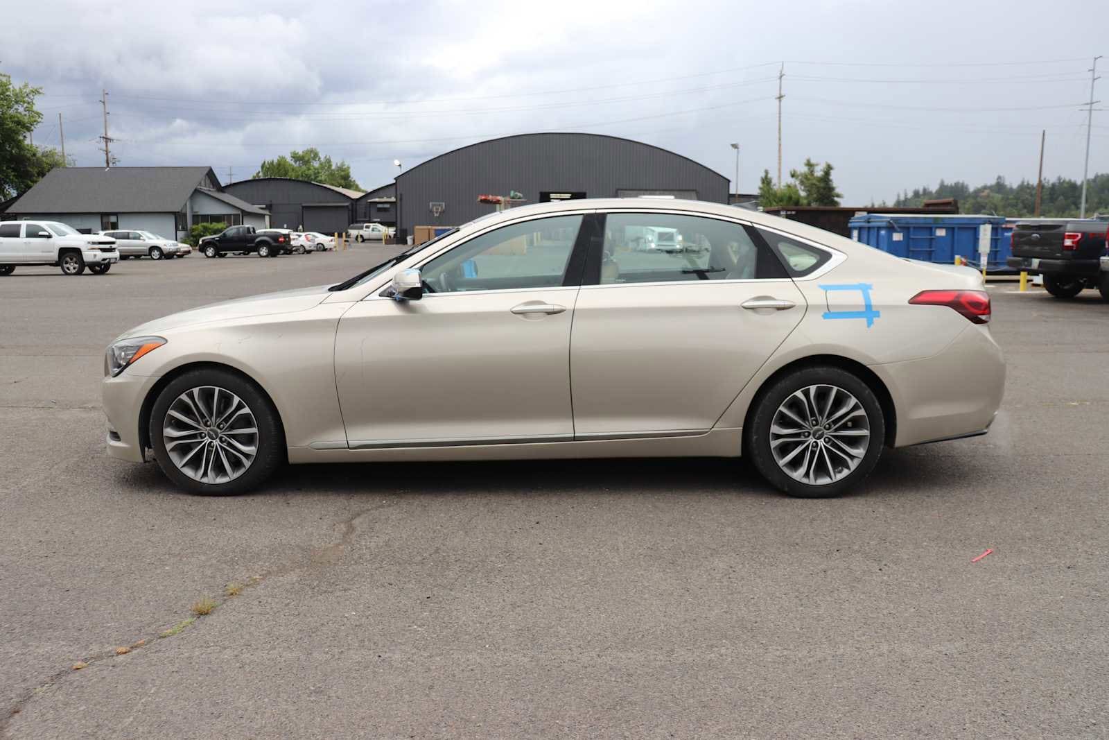 Thumbnail: 2015 Hyundai Genesis - 8