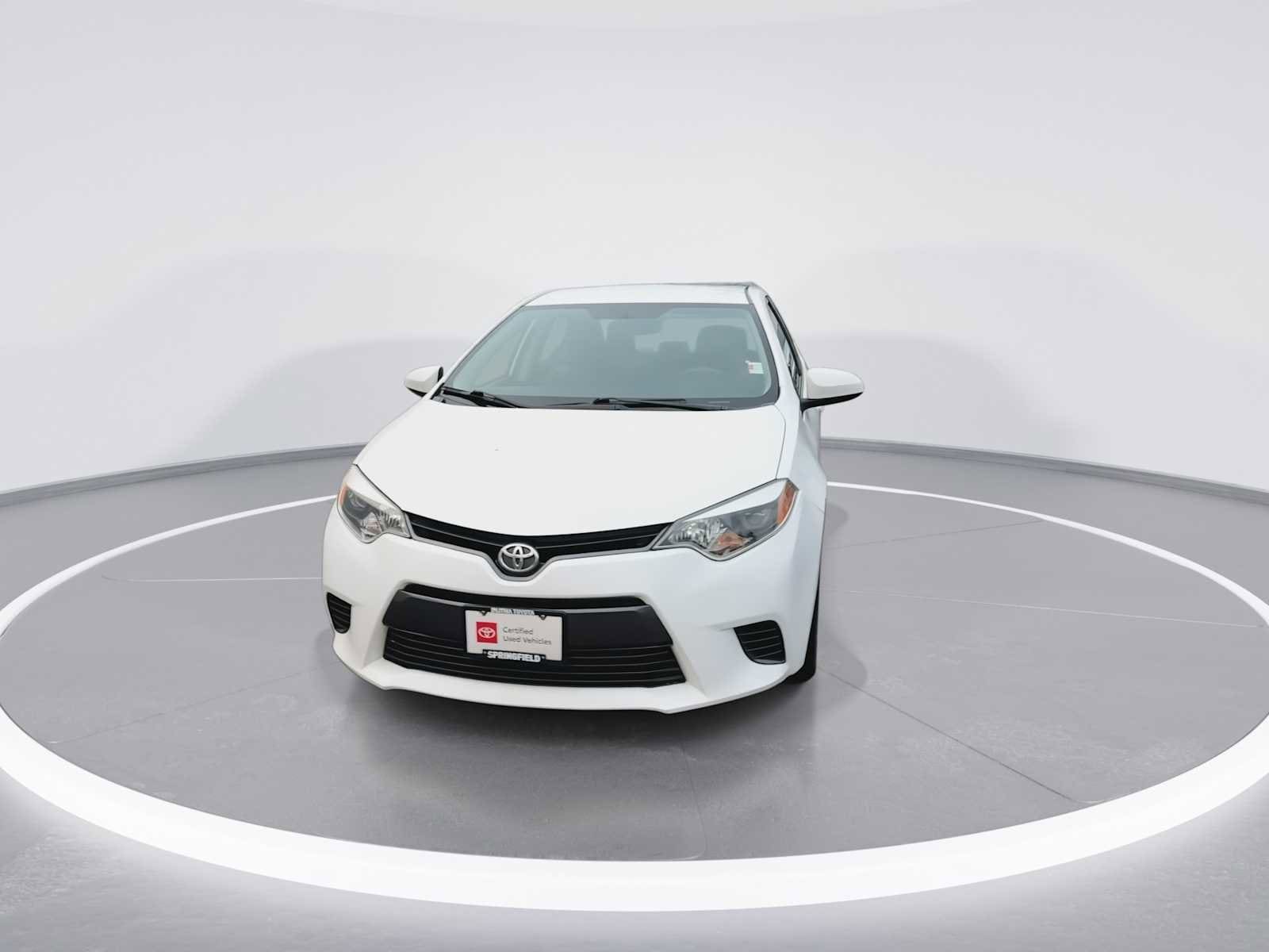 Thumbnail: 2015 Toyota Corolla - 3