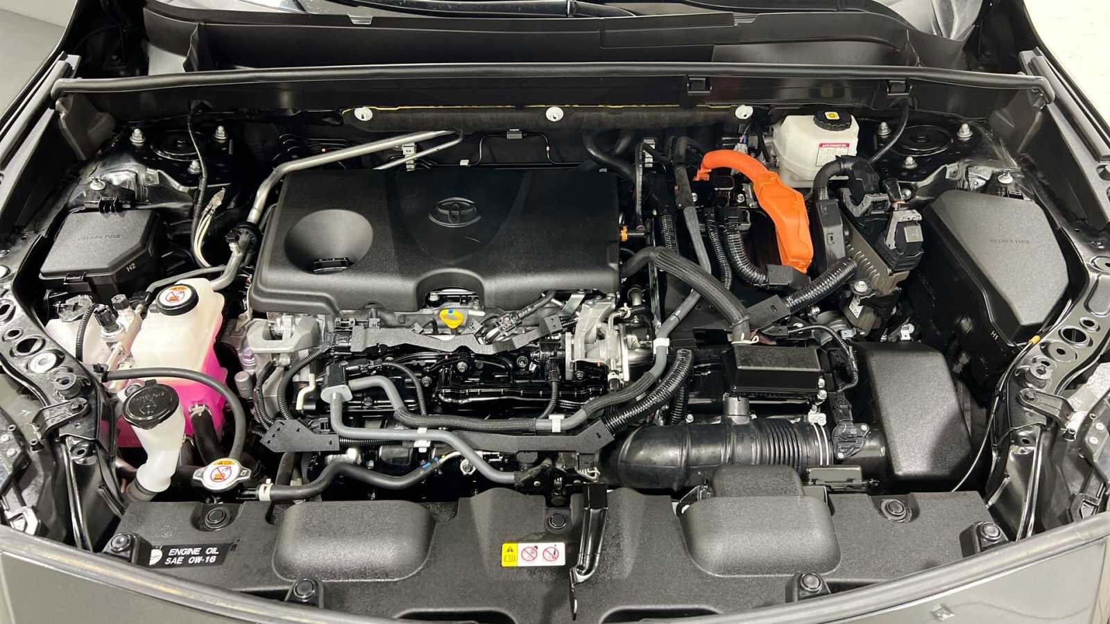 Thumbnail: 2021 Toyota Venza - 30