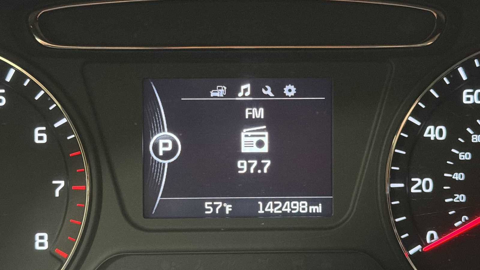 Thumbnail: 2017 Kia Sorento - 17