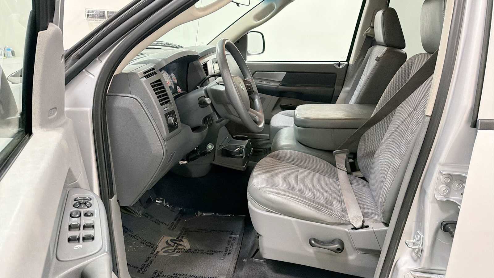 Thumbnail: 2008 Dodge Ram 1500 - 13