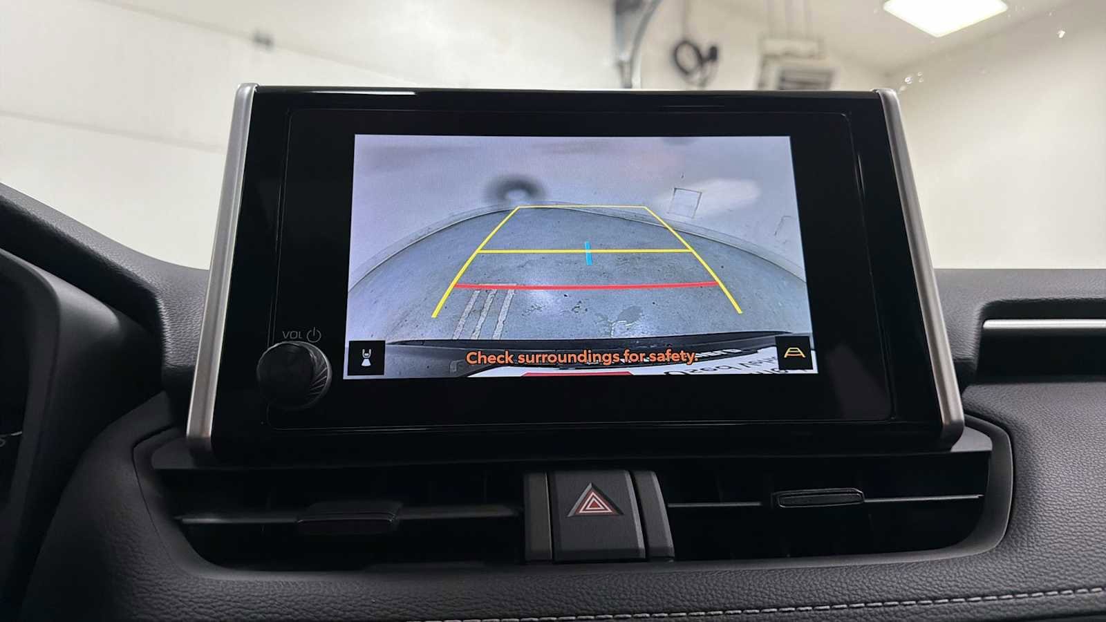 Thumbnail: 2025 Toyota RAV4 - 19