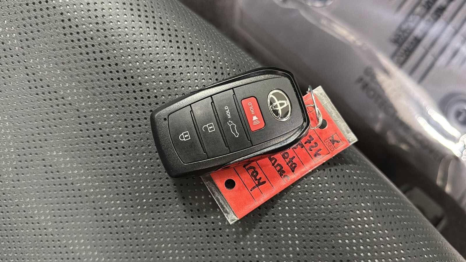 Thumbnail: 2025 Toyota 4Runner - 31