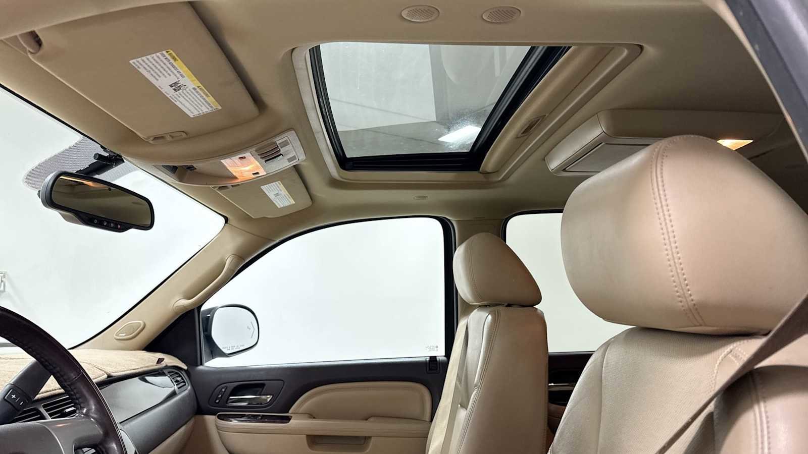 Thumbnail: 2014 GMC Yukon - 24