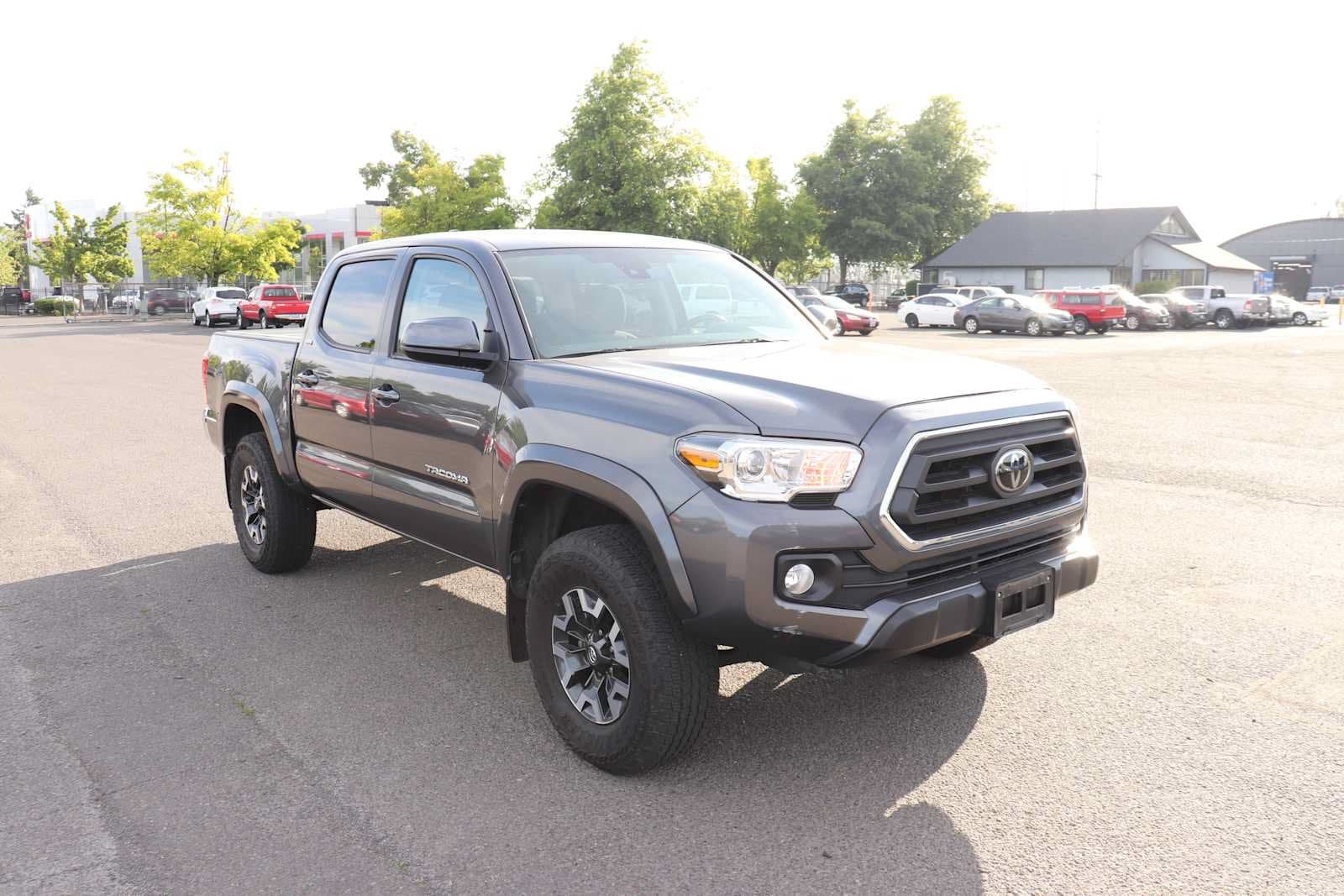 Thumbnail: 2021 Toyota Tacoma - 3