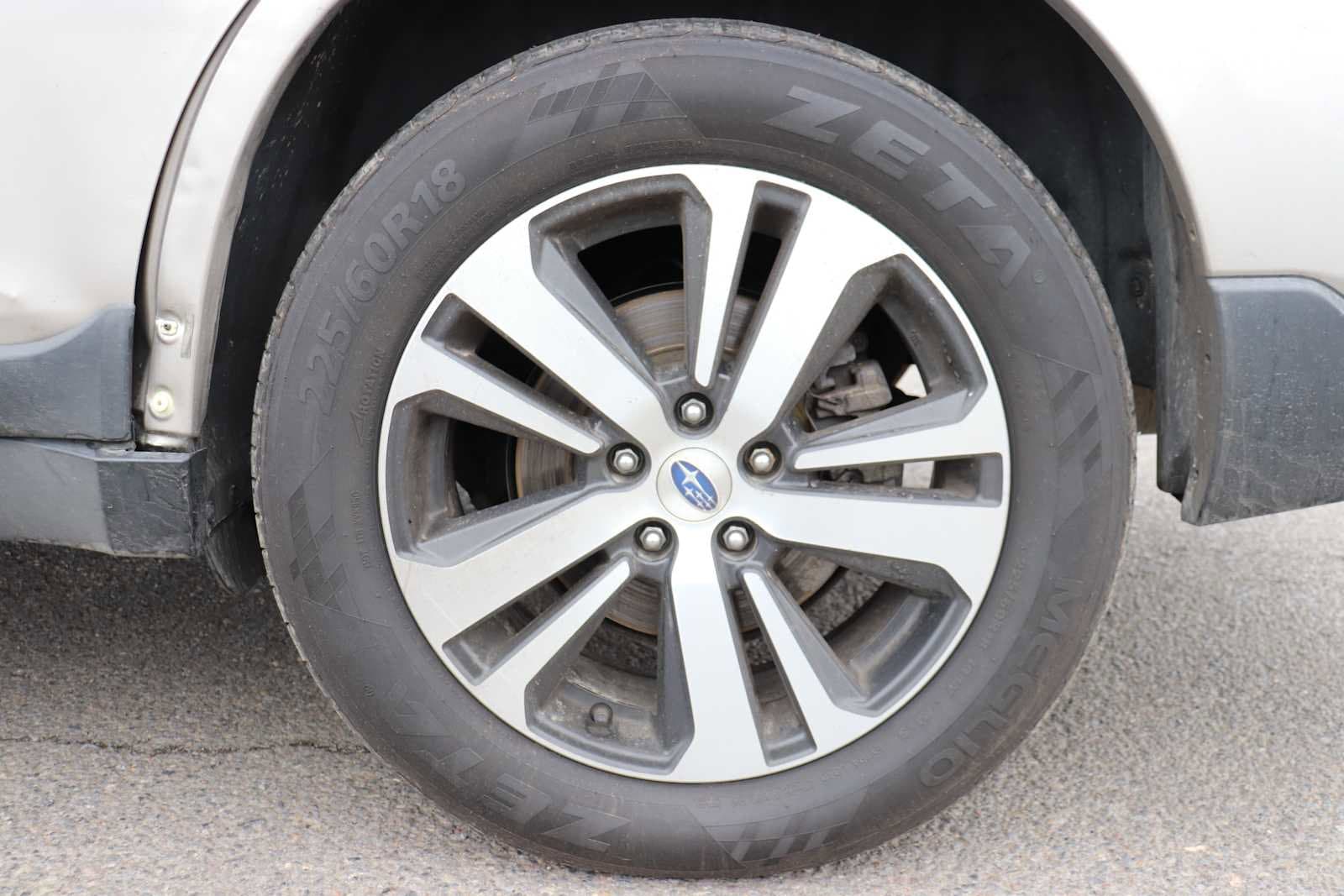 Thumbnail: 2019 Subaru Outback - 9