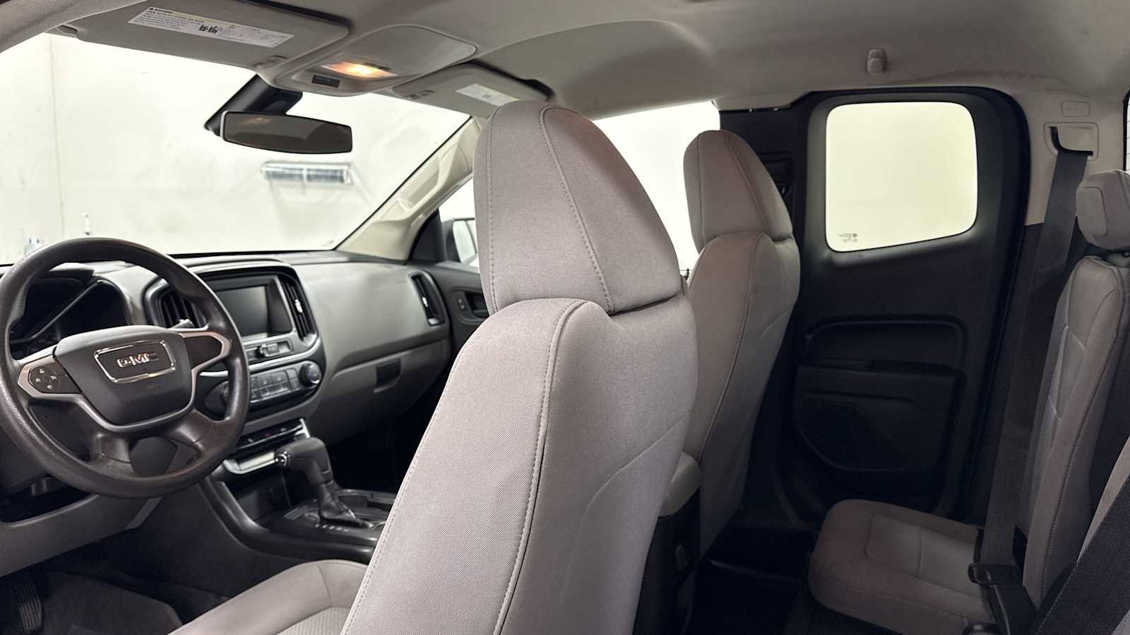 Thumbnail: 2018 GMC Canyon - 24