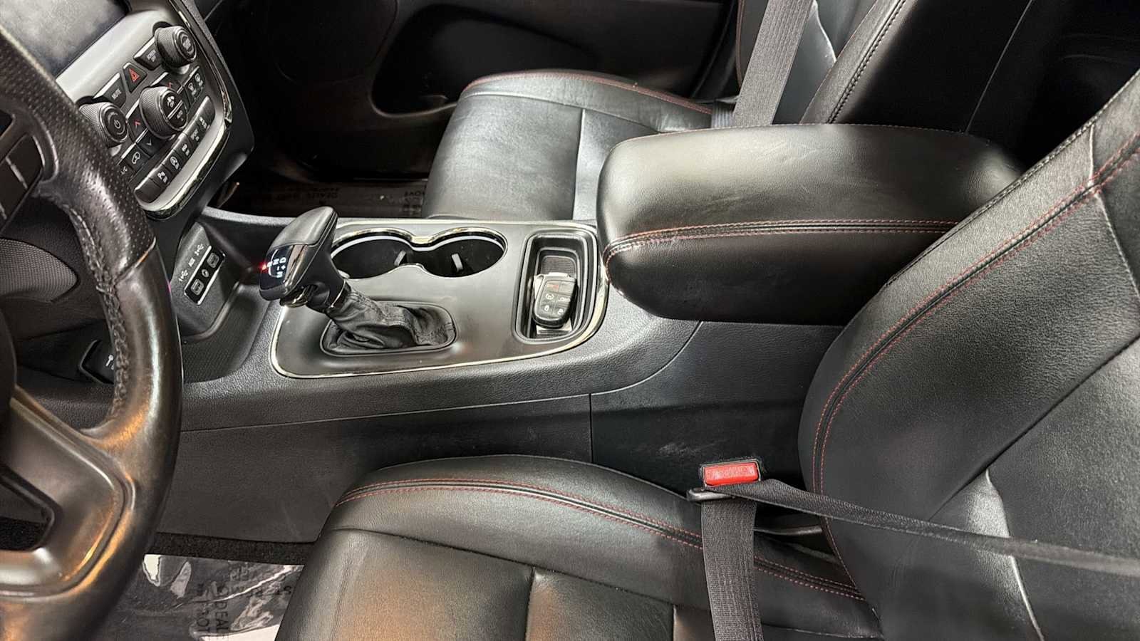 Thumbnail: 2018 Dodge Durango - 23