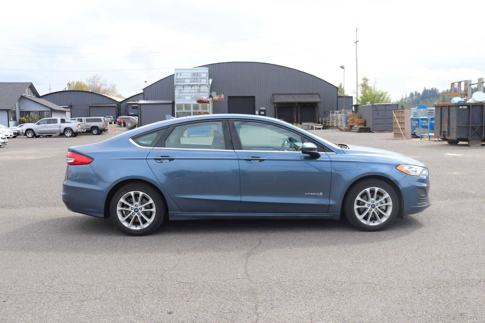 Thumbnail: 2019 Ford Fusion - 4