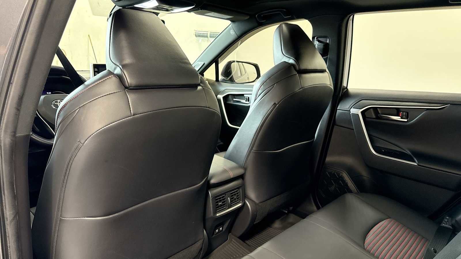 2021 Toyota RAV4 Prime XSE 26