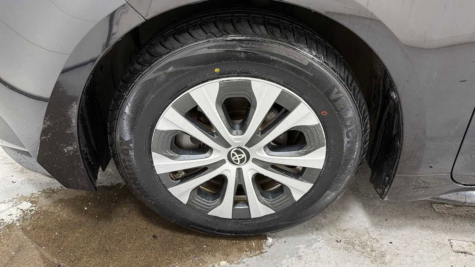 Thumbnail: 2020 Toyota Corolla - 10