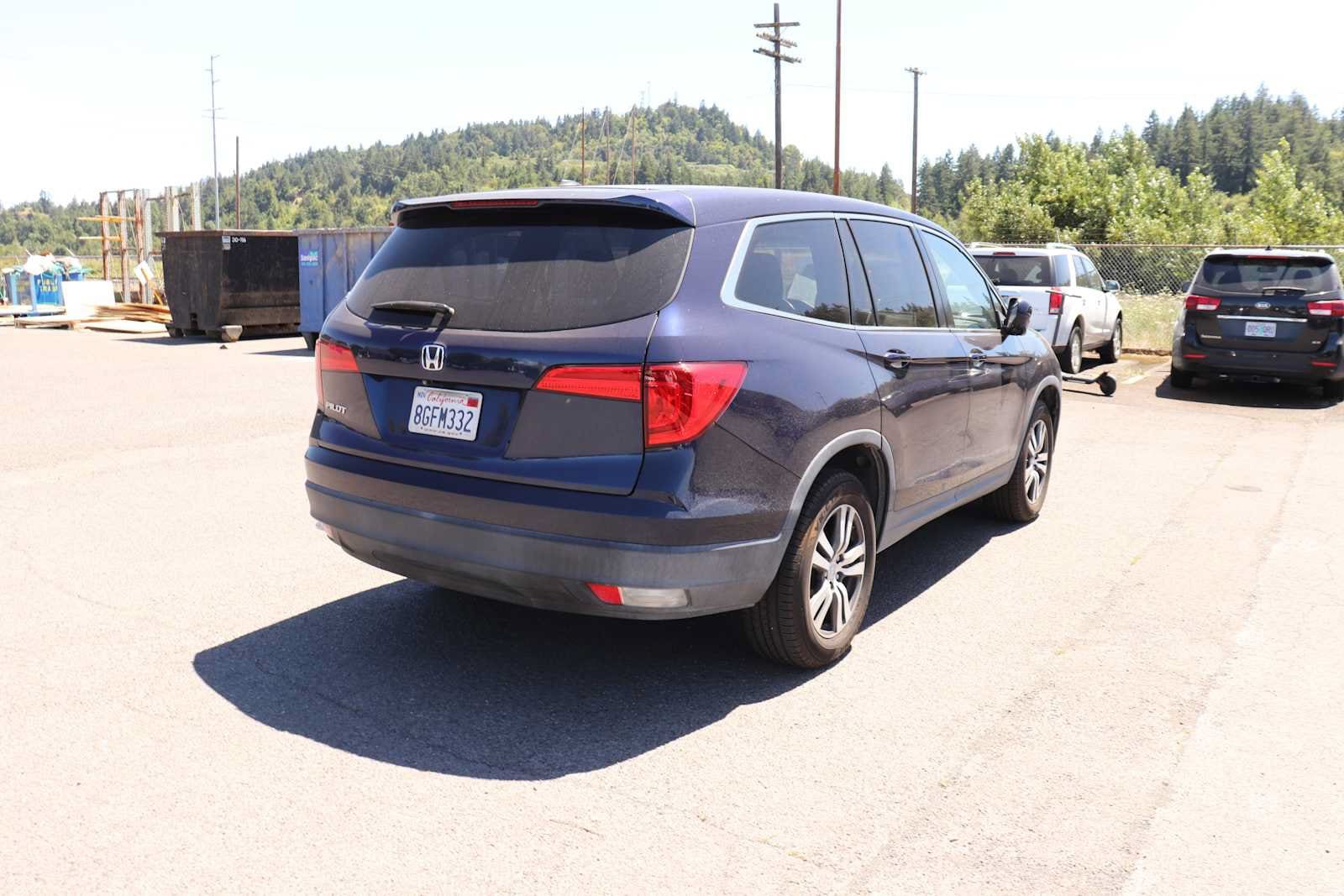 Thumbnail: 2018 Honda Pilot - 5