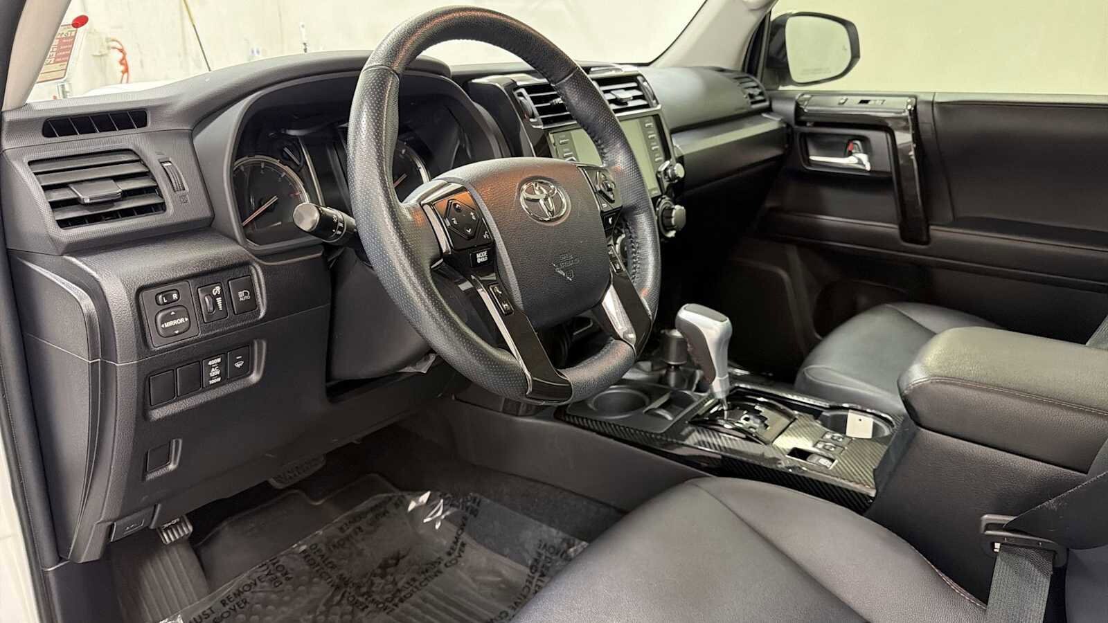 Thumbnail: 2023 Toyota 4Runner - 12