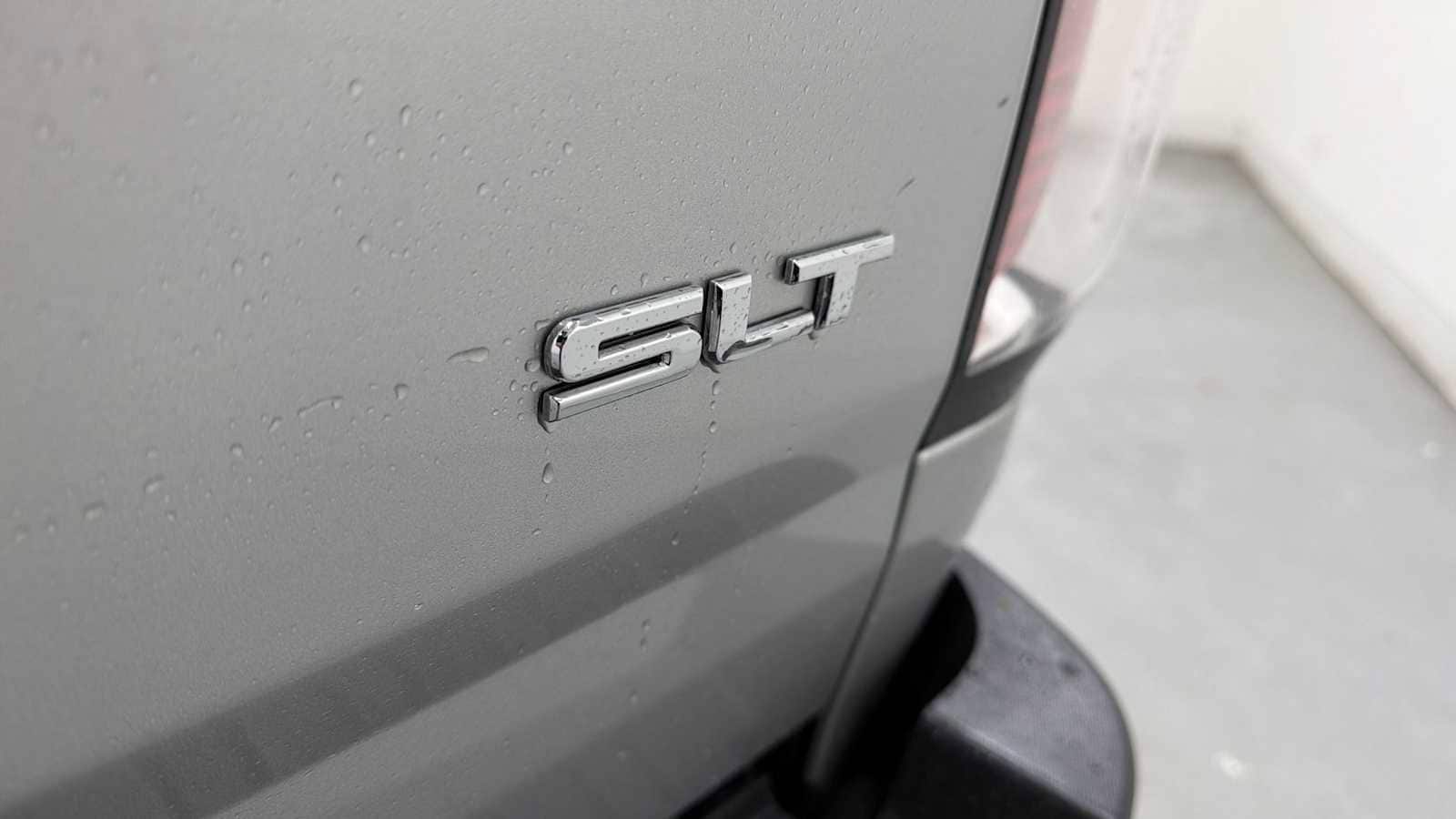 Thumbnail: 2017 GMC Canyon - 27