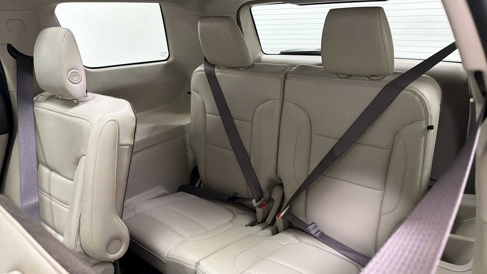 Thumbnail: 2017 GMC Acadia - 27