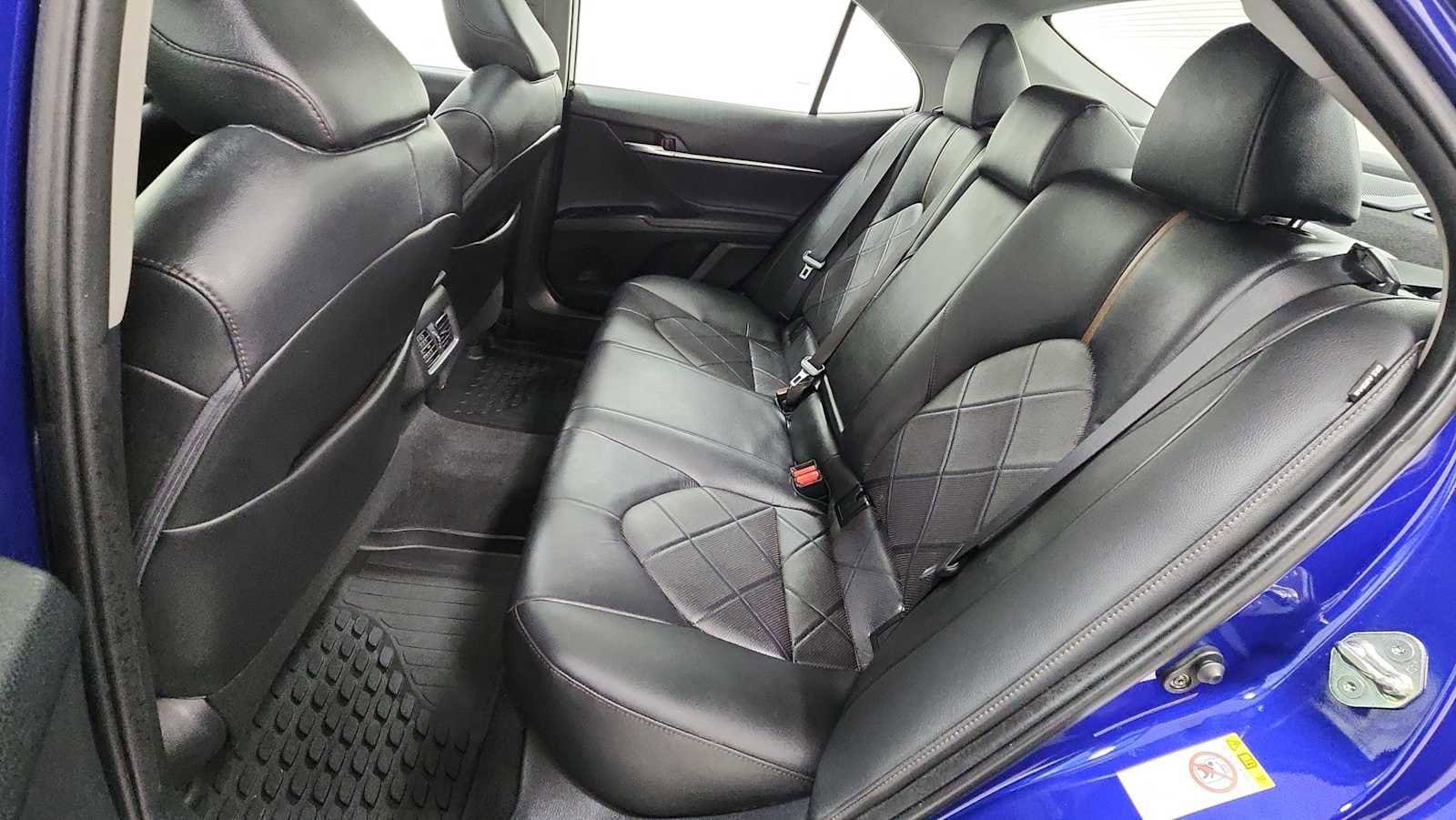 Thumbnail: 2018 Toyota Camry - 25