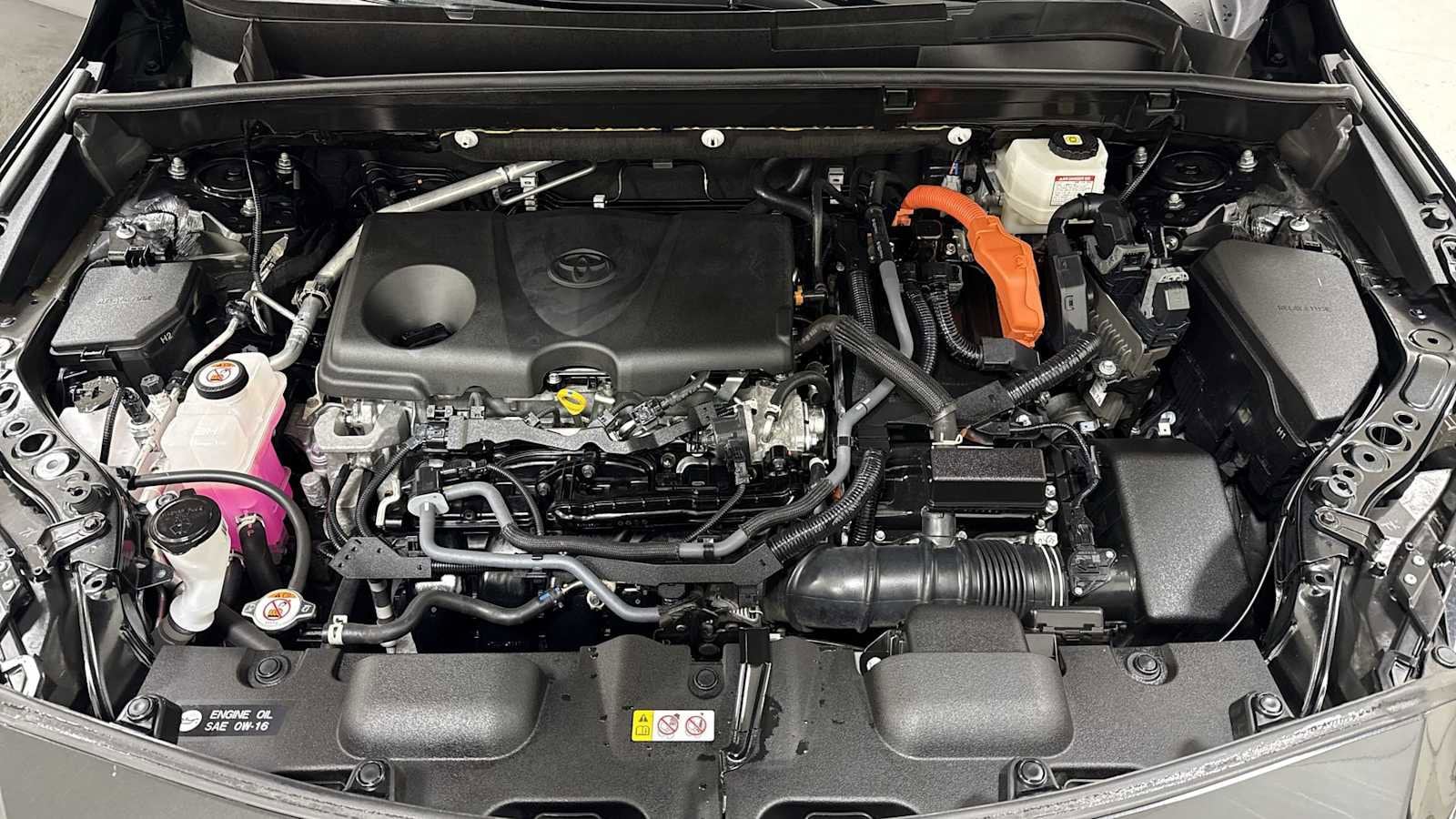 Thumbnail: 2023 Toyota Venza - 31