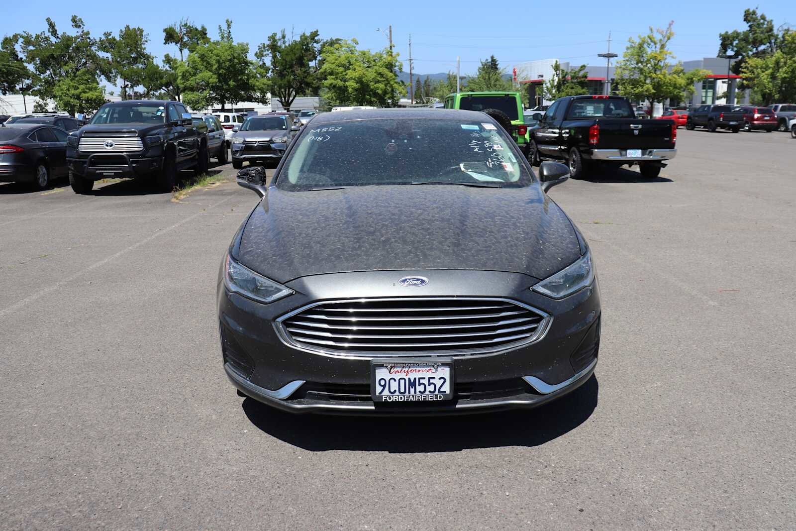 2019 Ford Fusion SEL photo 2