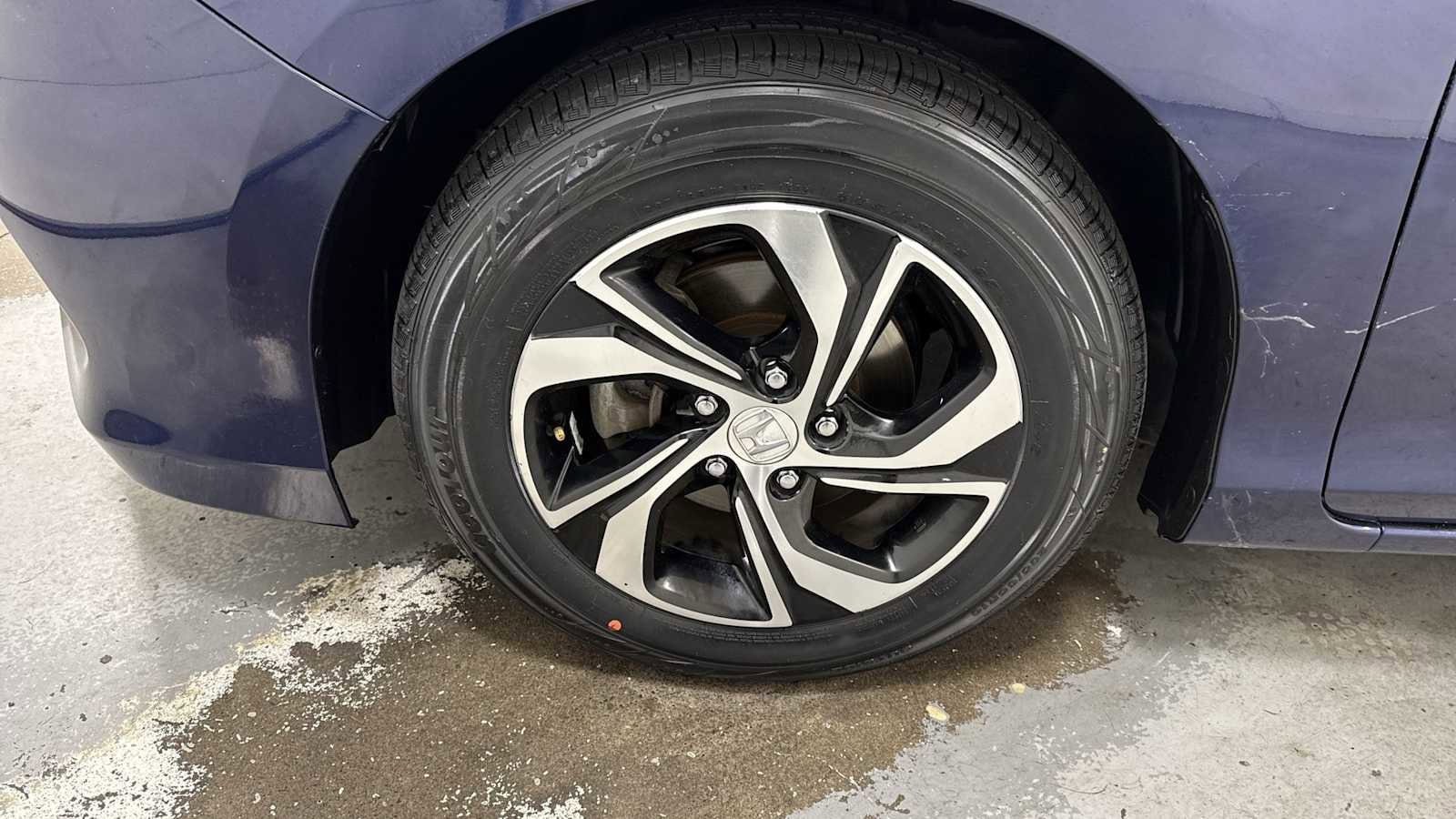 Thumbnail: 2017 Honda Accord - 10