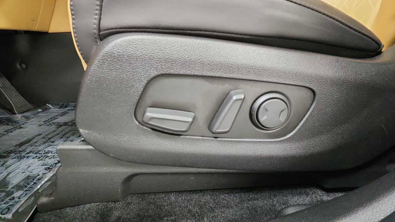 Thumbnail: 2024 Kia Carnival - 14