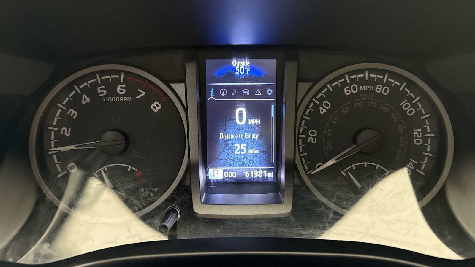 Thumbnail: 2021 Toyota Tacoma - 17