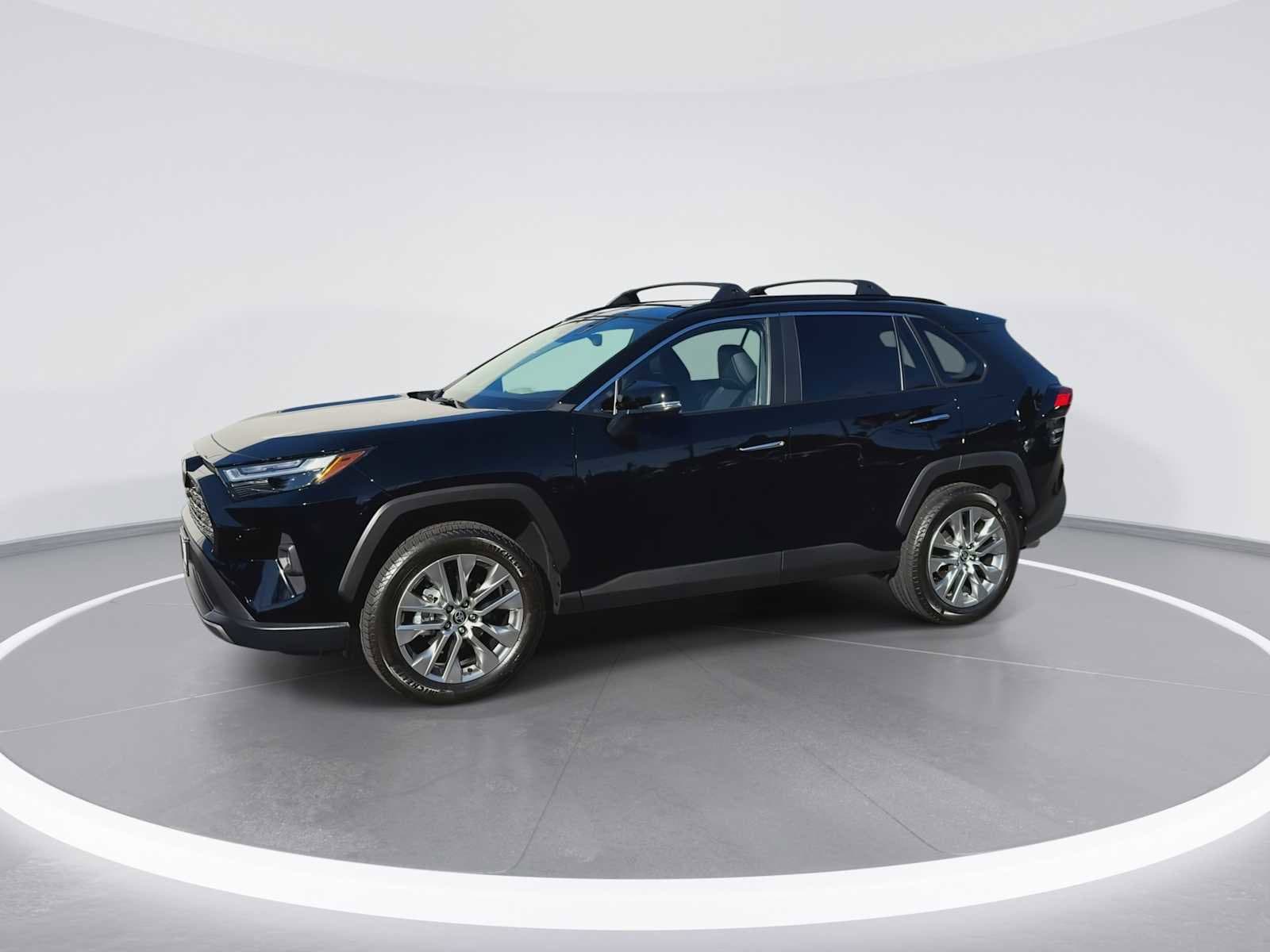 Thumbnail: 2025 Toyota RAV4 - 4