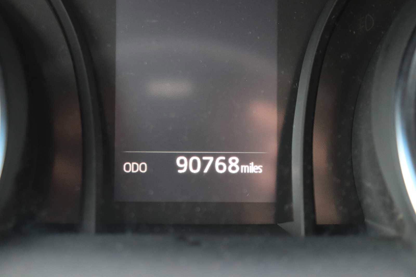 Thumbnail: 2018 Toyota Camry - 11