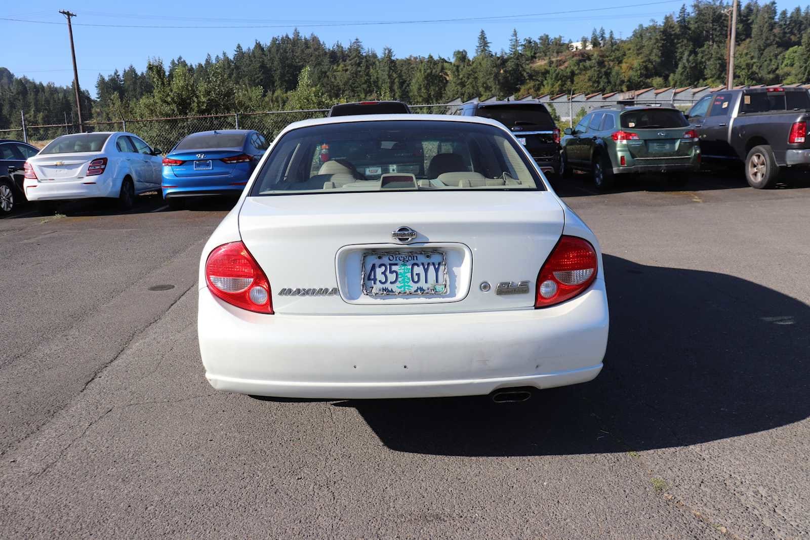 Thumbnail: 2000 Nissan Maxima - 6