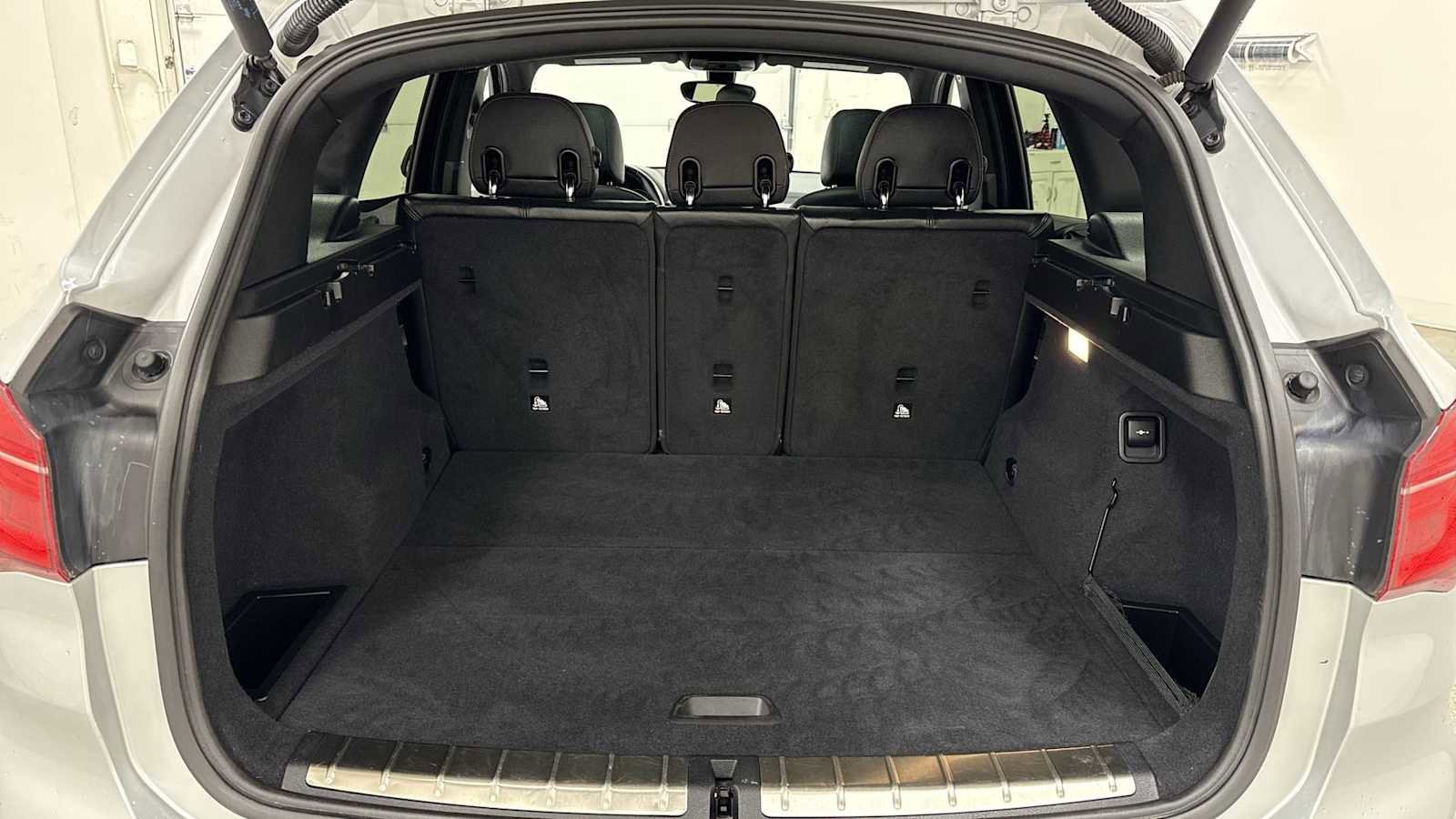 Thumbnail: 2018 BMW X1 - 28