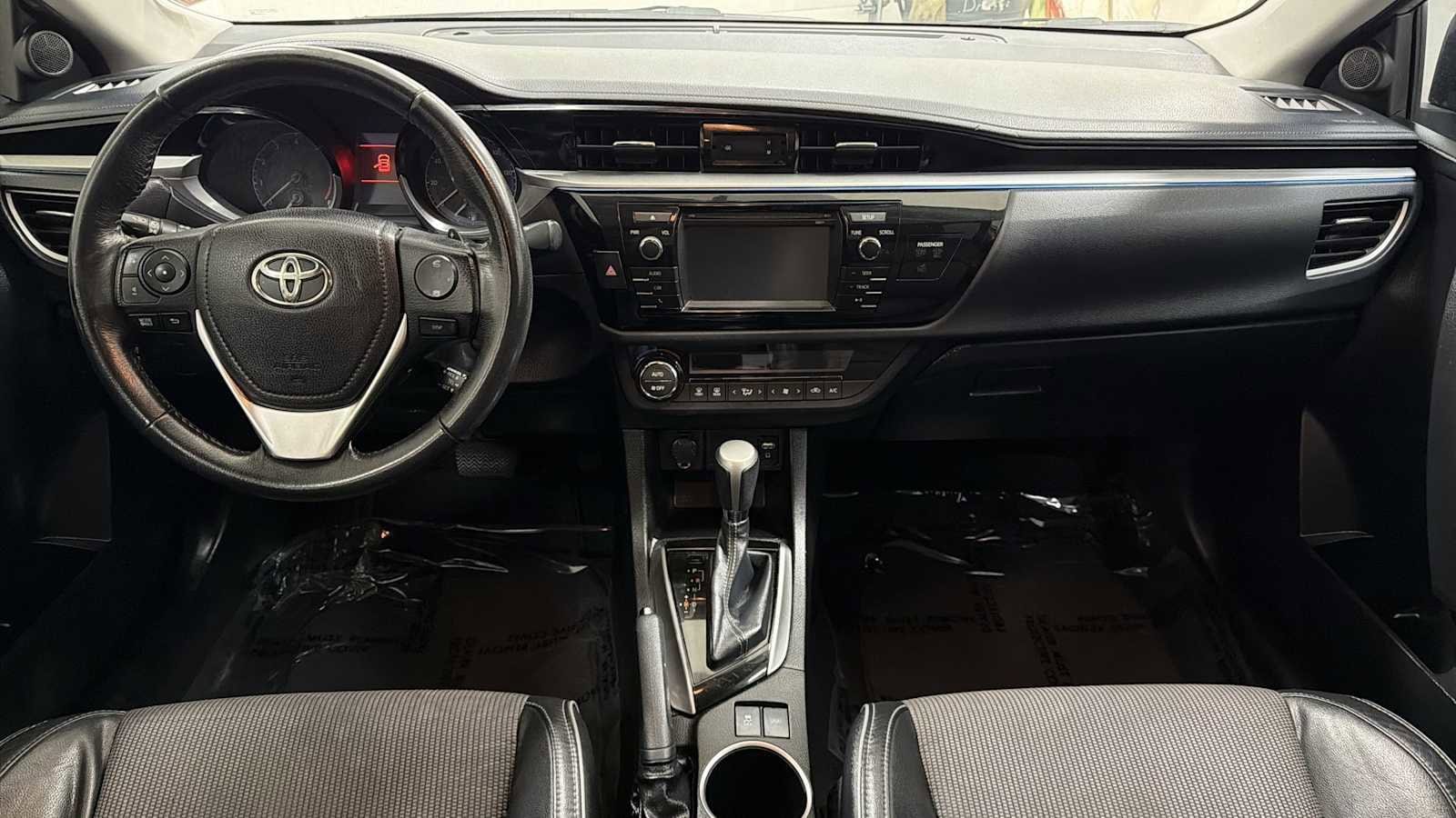 Thumbnail: 2016 Toyota Corolla - 25