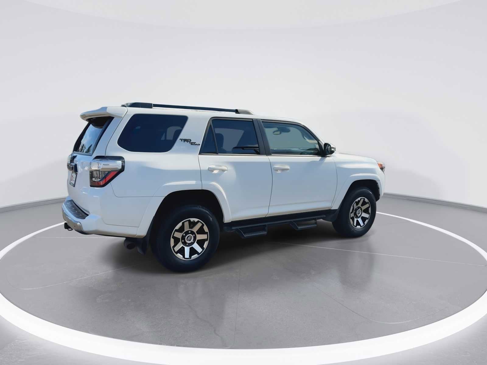 Thumbnail: 2022 Toyota 4Runner - 8