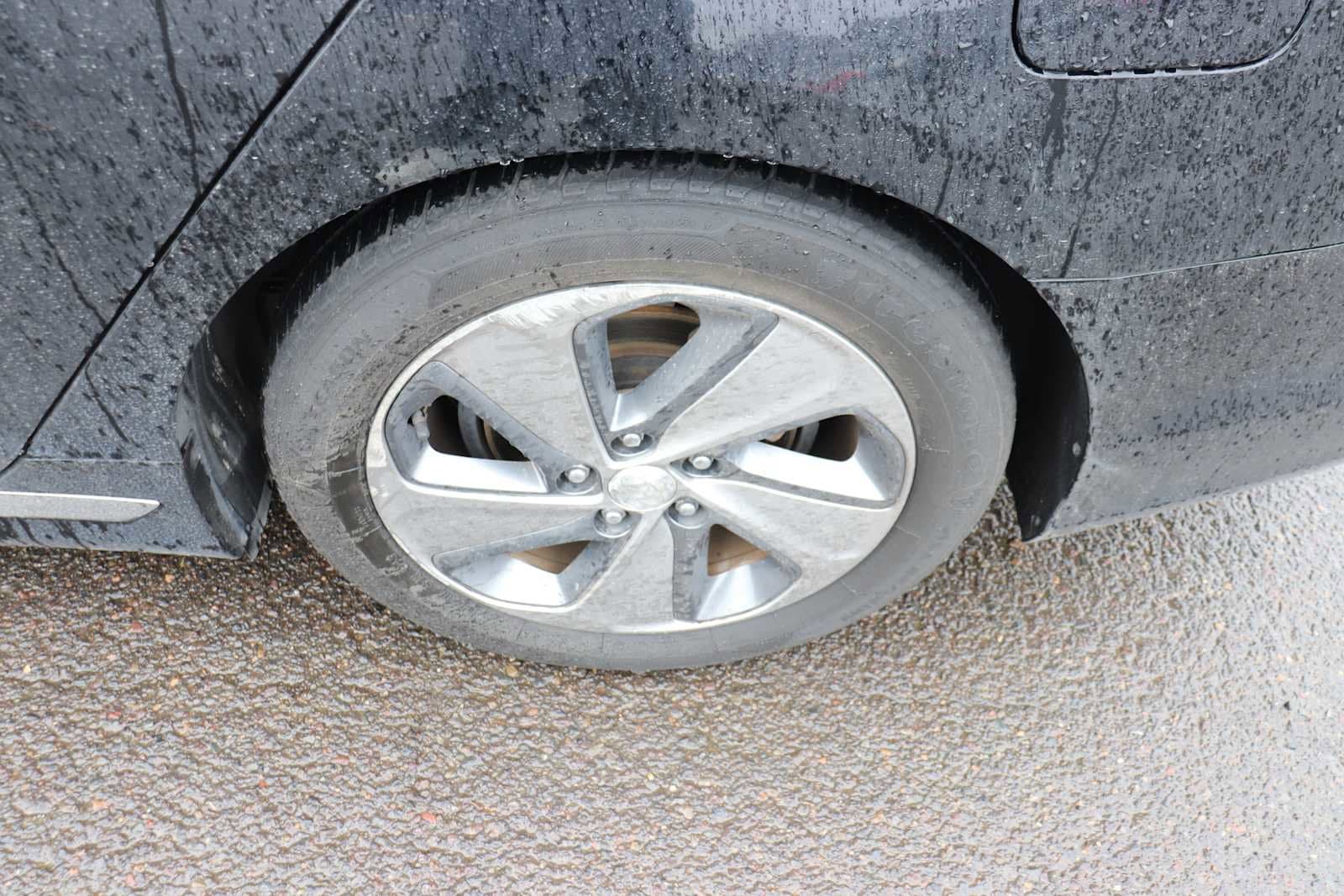 Thumbnail: 2017 Hyundai Sonata - 9