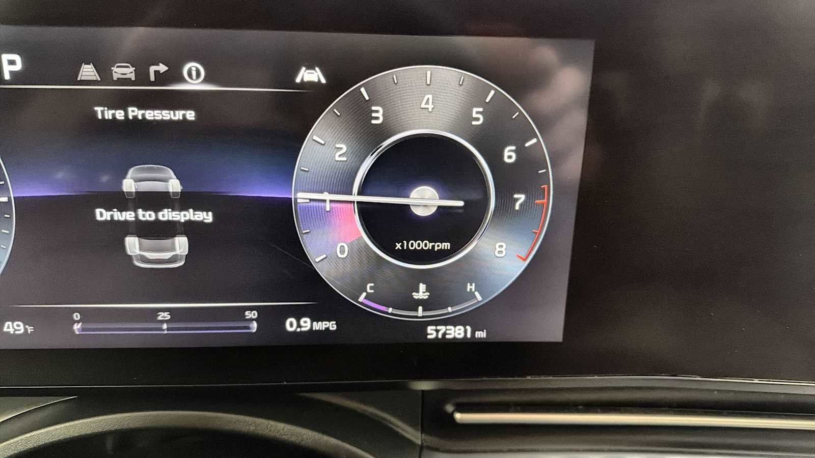 Thumbnail: 2022 Kia Carnival - 17