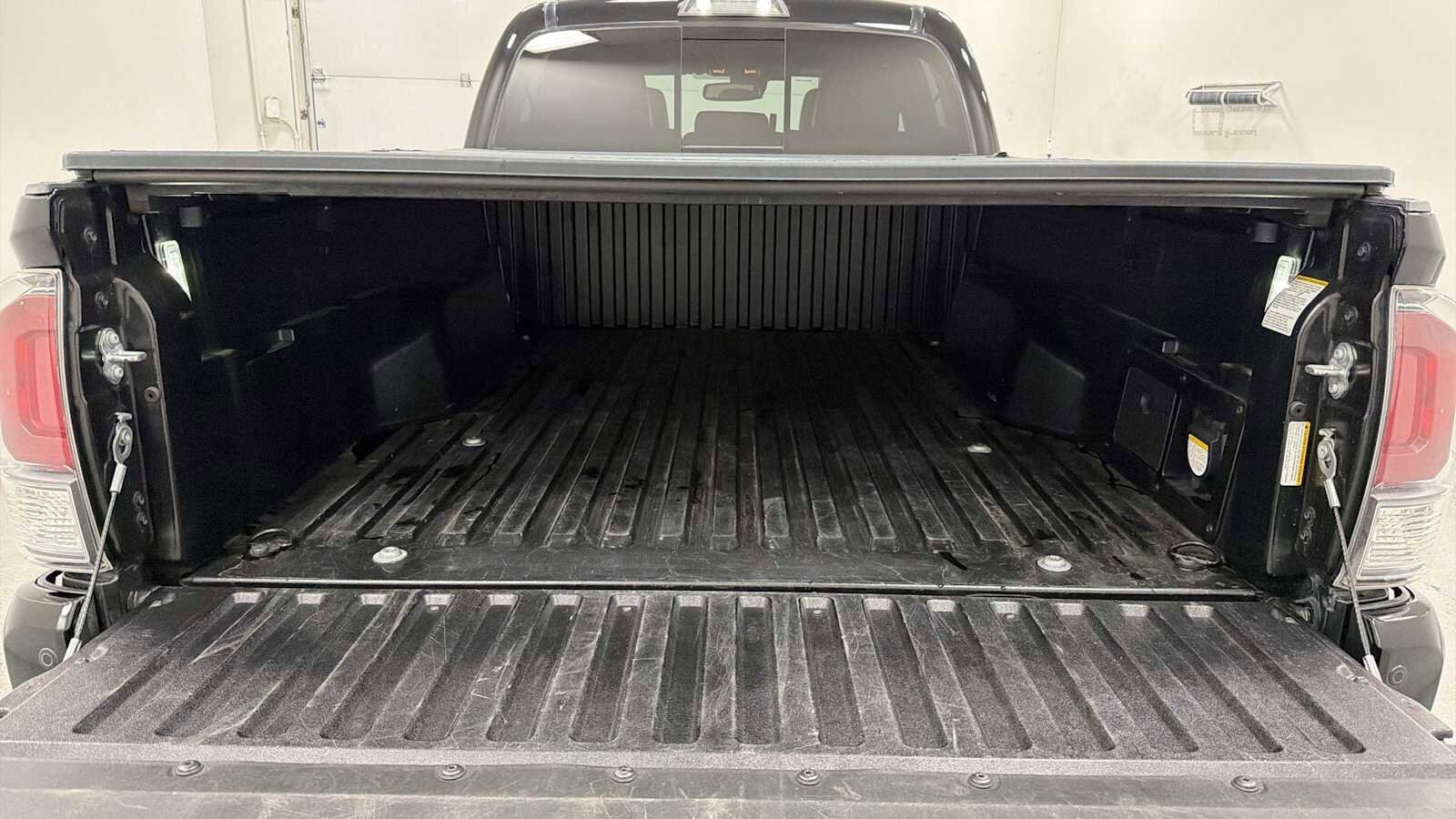 Thumbnail: 2021 Toyota Tacoma - 29