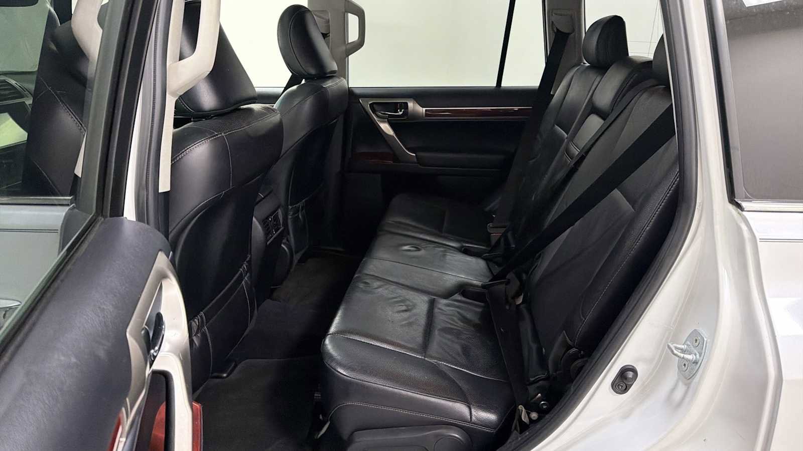 Thumbnail: 2013 Lexus GX - 25