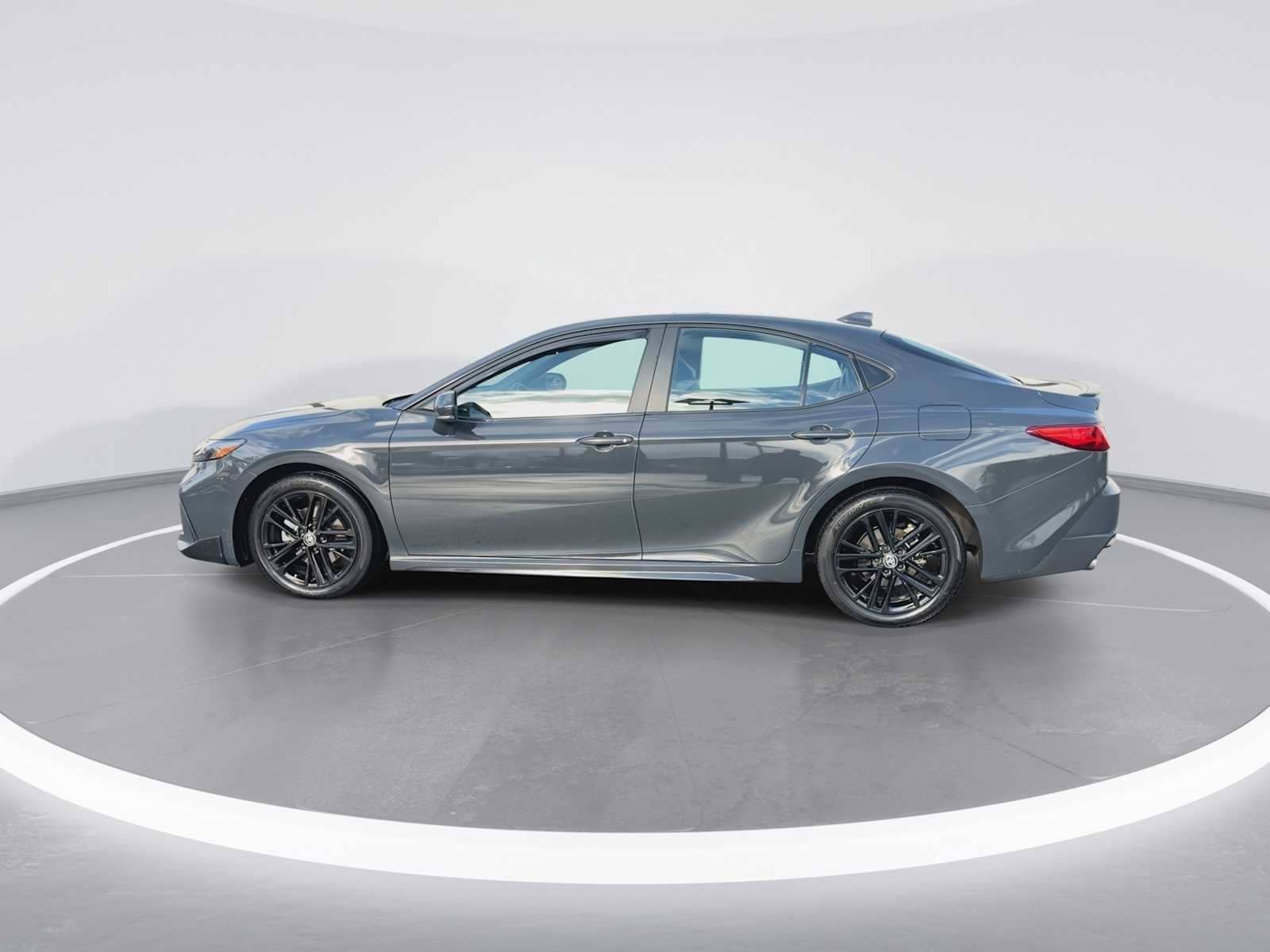 Thumbnail: 2025 Toyota Camry - 5