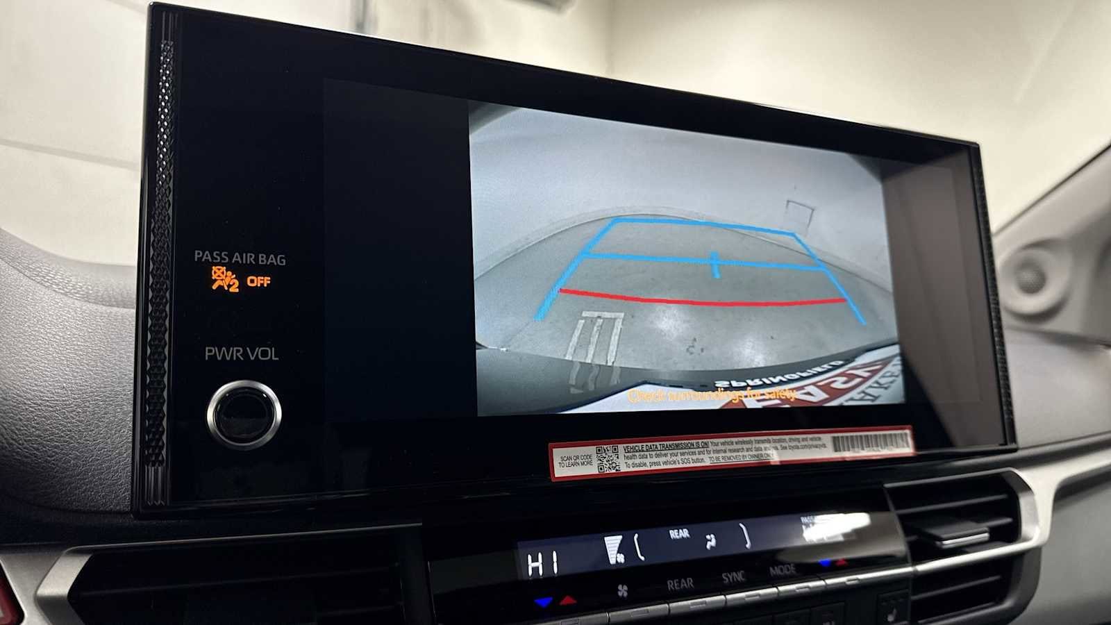 Thumbnail: 2025 Toyota Sienna - 19