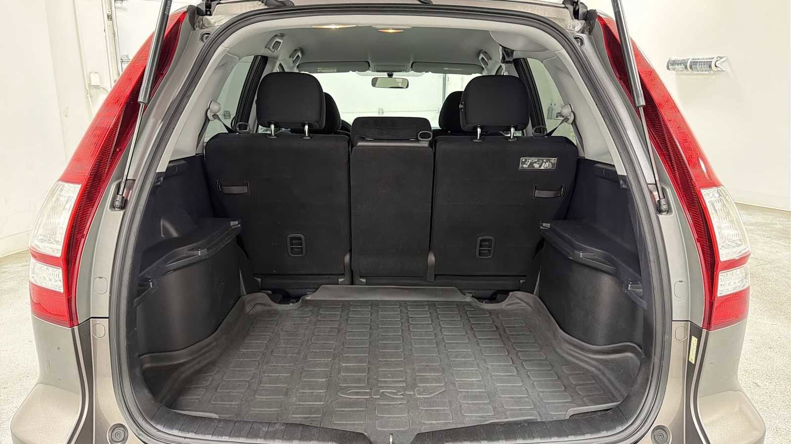 Thumbnail: 2011 Honda CR-V - 25