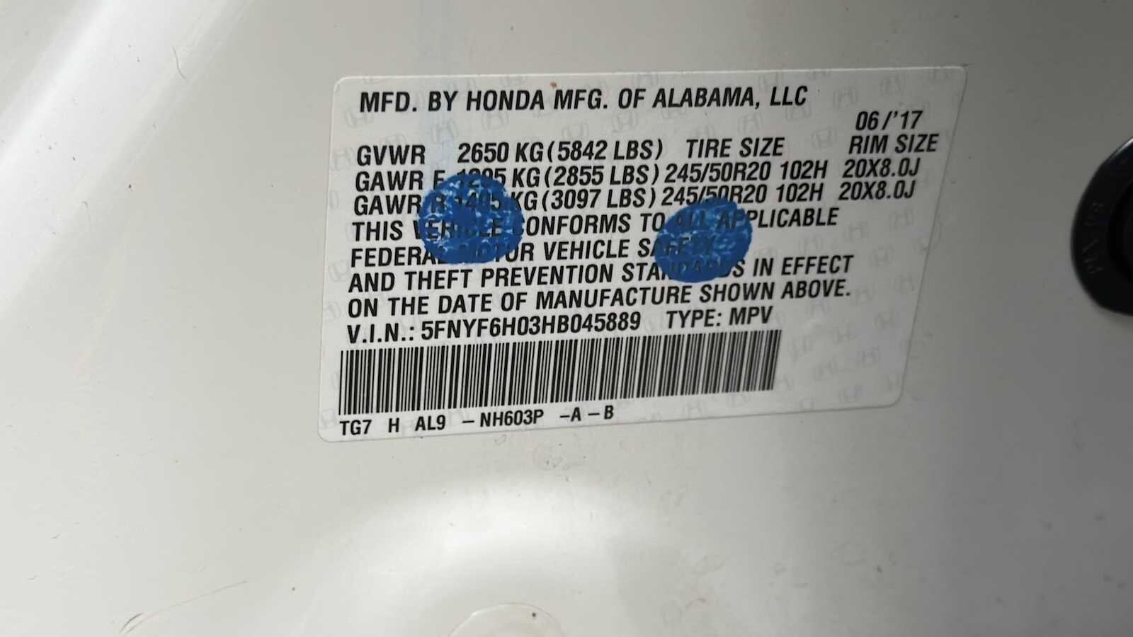 Thumbnail: 2017 Honda Pilot - 11