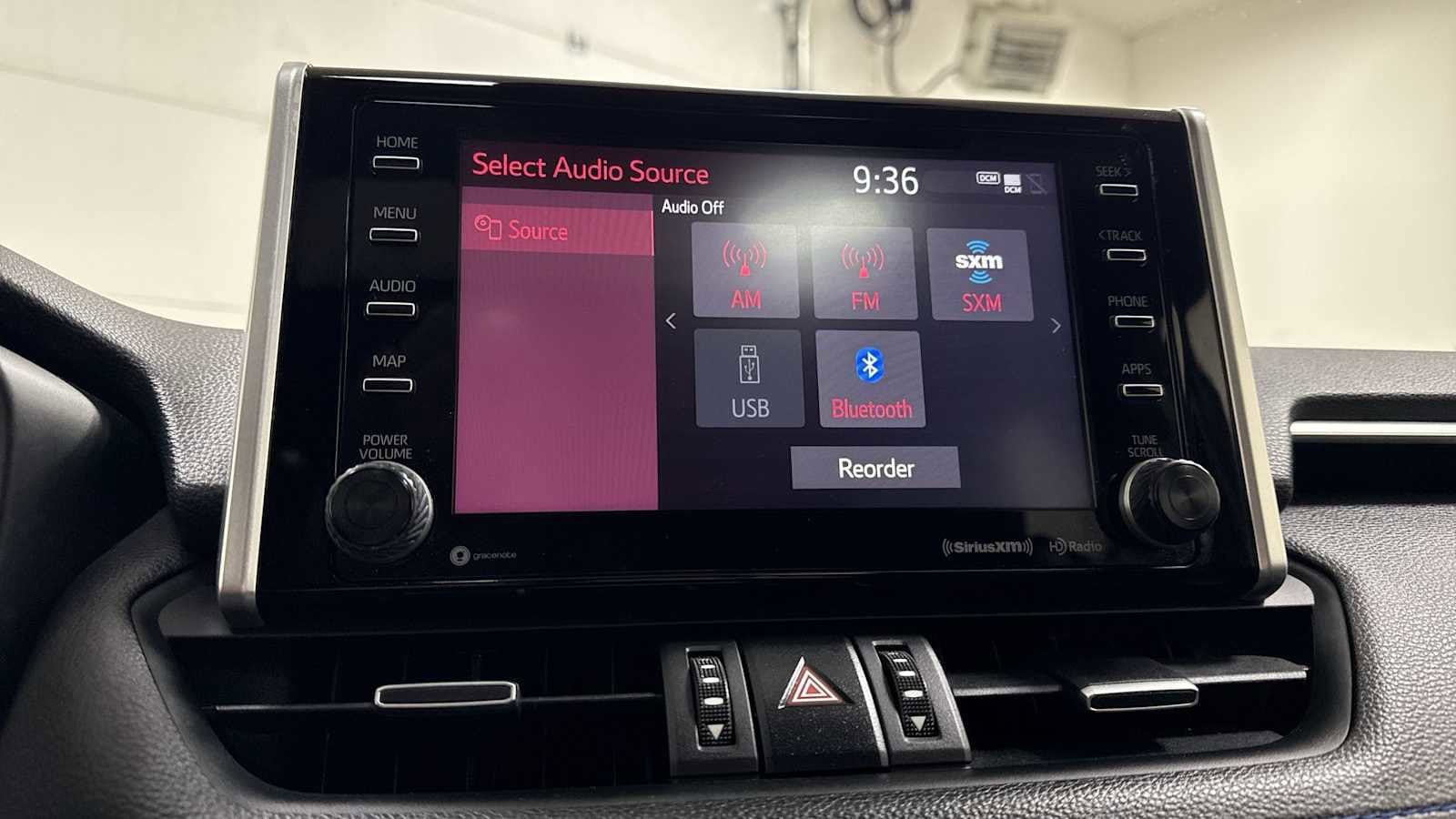 Thumbnail: 2021 Toyota RAV4 - 18