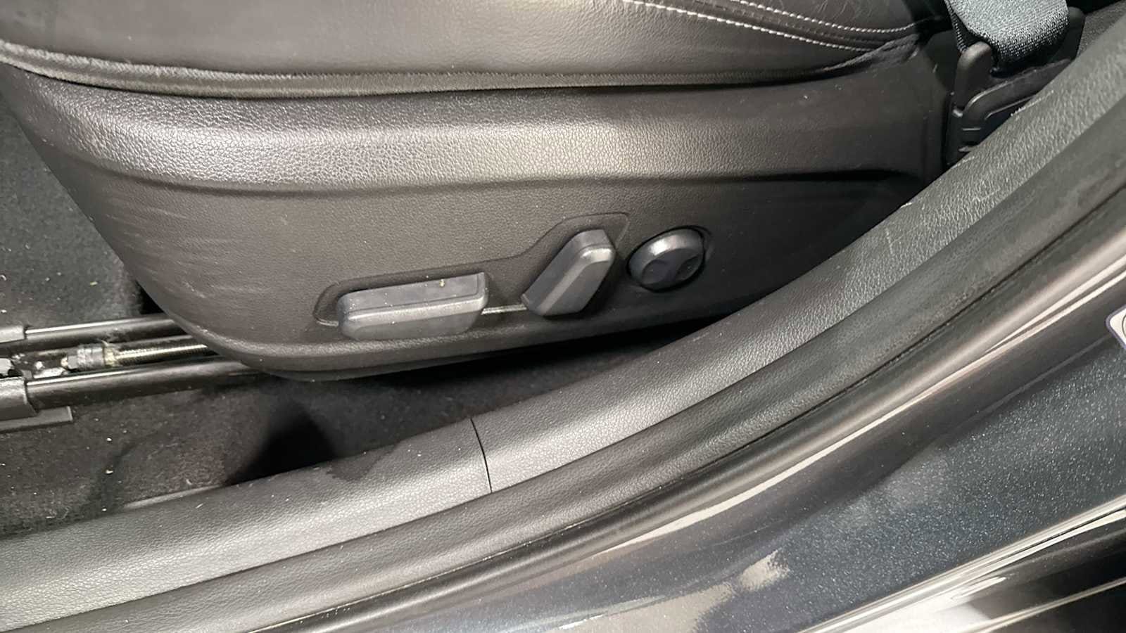 Thumbnail: 2019 Hyundai Kona - 14