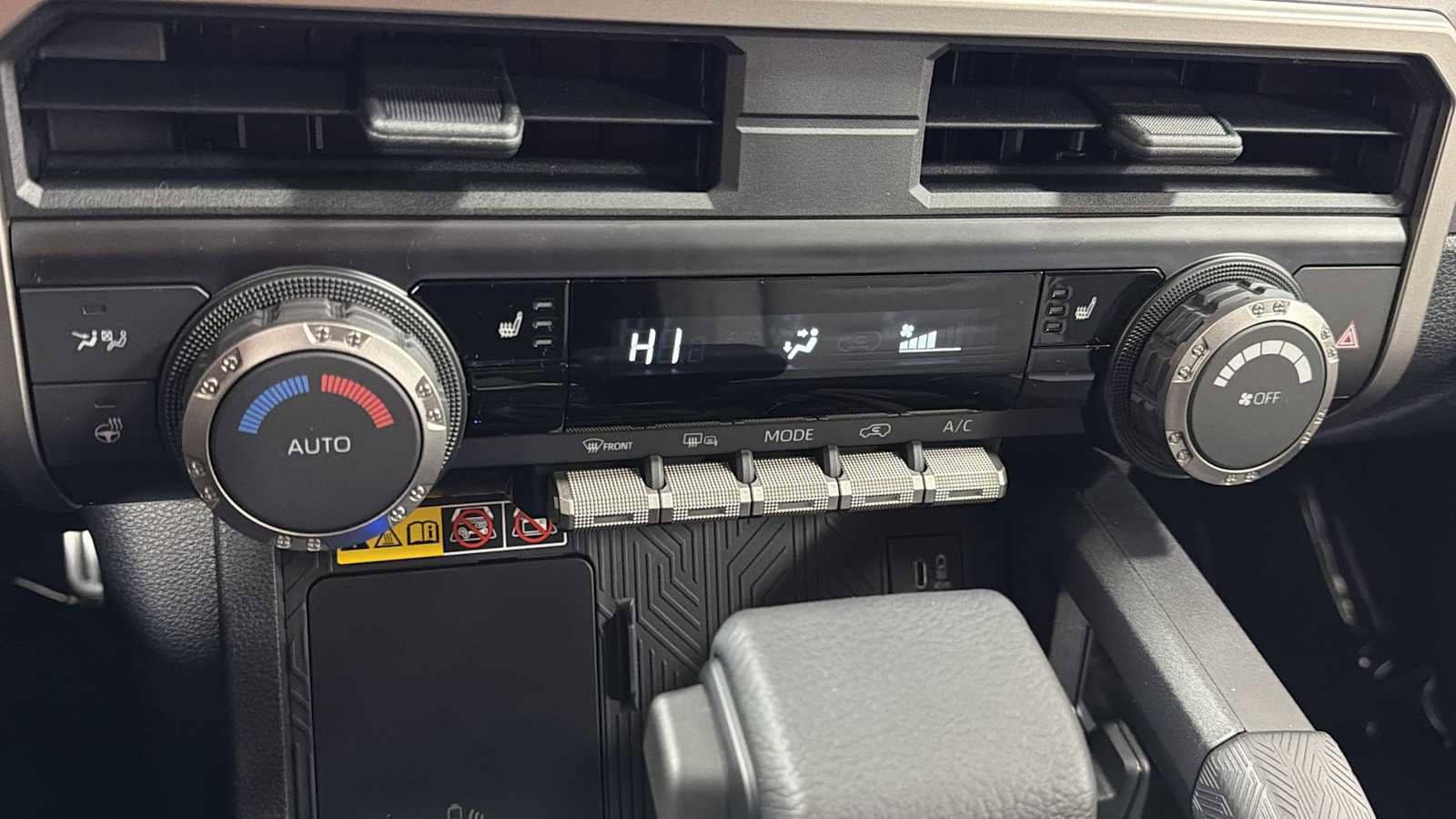 Thumbnail: 2026 Toyota 4Runner - 21