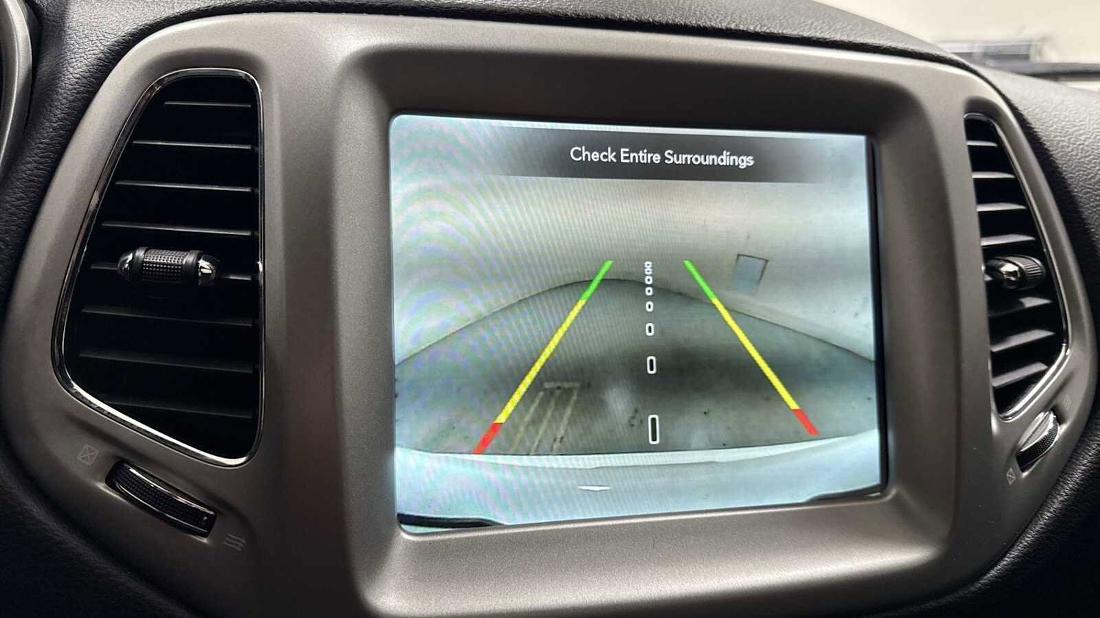 Thumbnail: 2021 Jeep Compass - 19