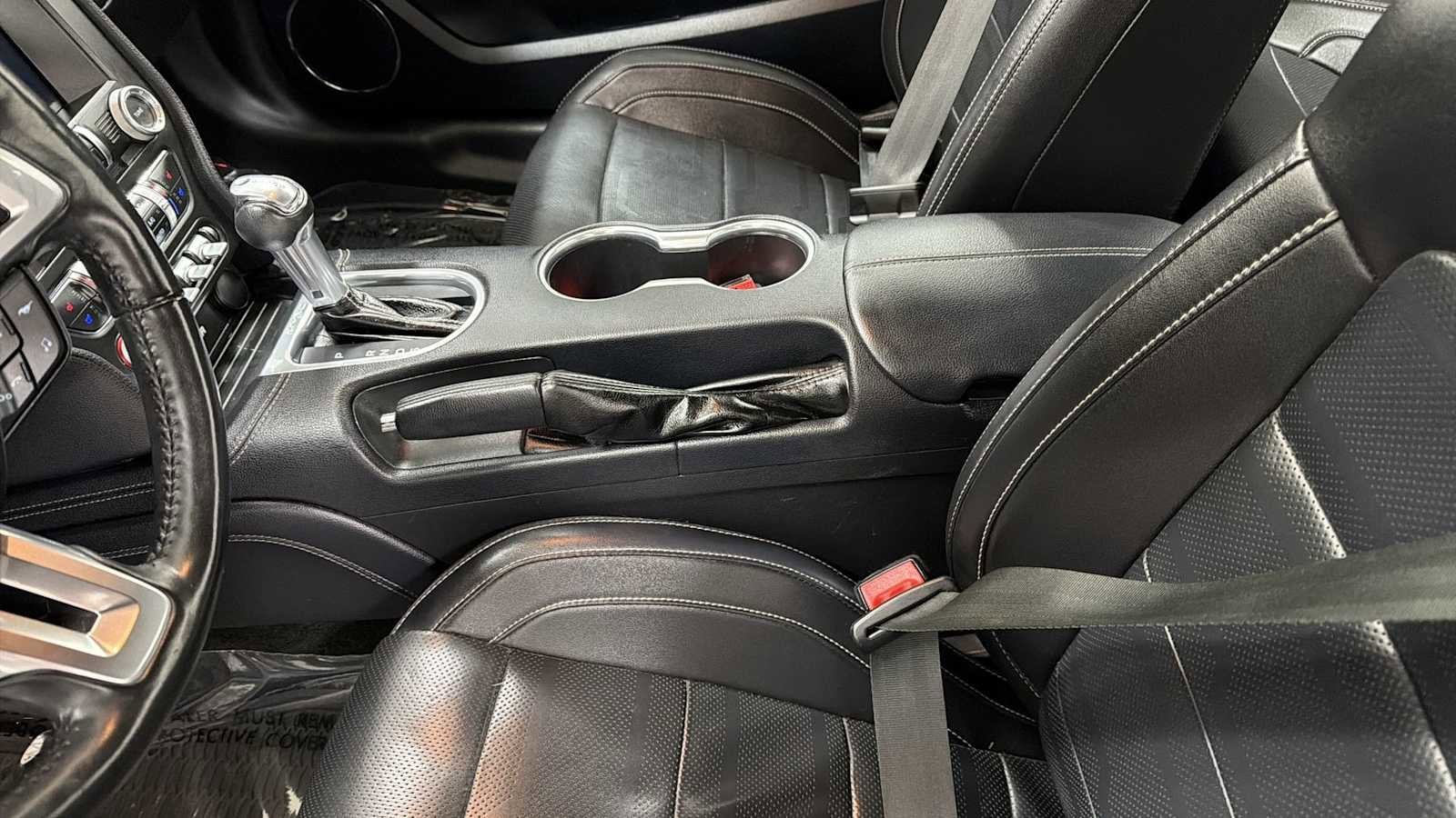 Thumbnail: 2018 Ford Mustang - 23