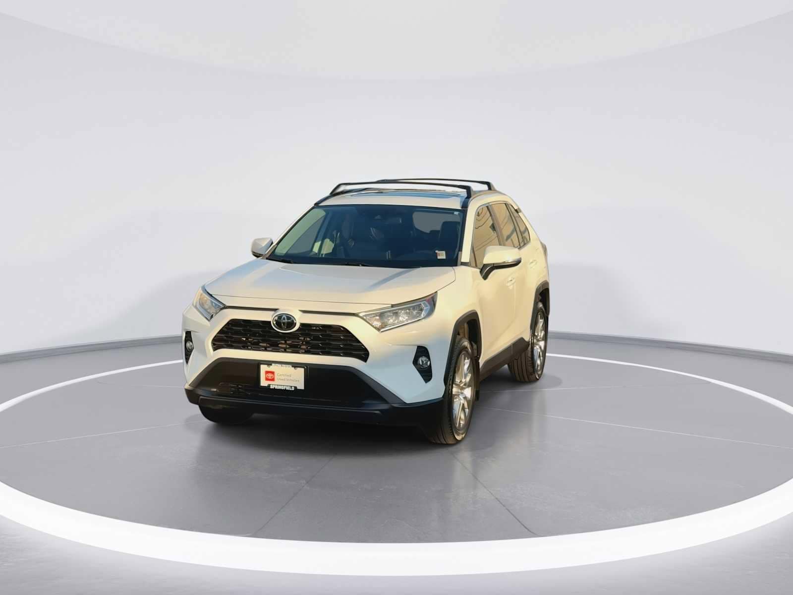 Thumbnail: 2020 Toyota RAV4 - 3