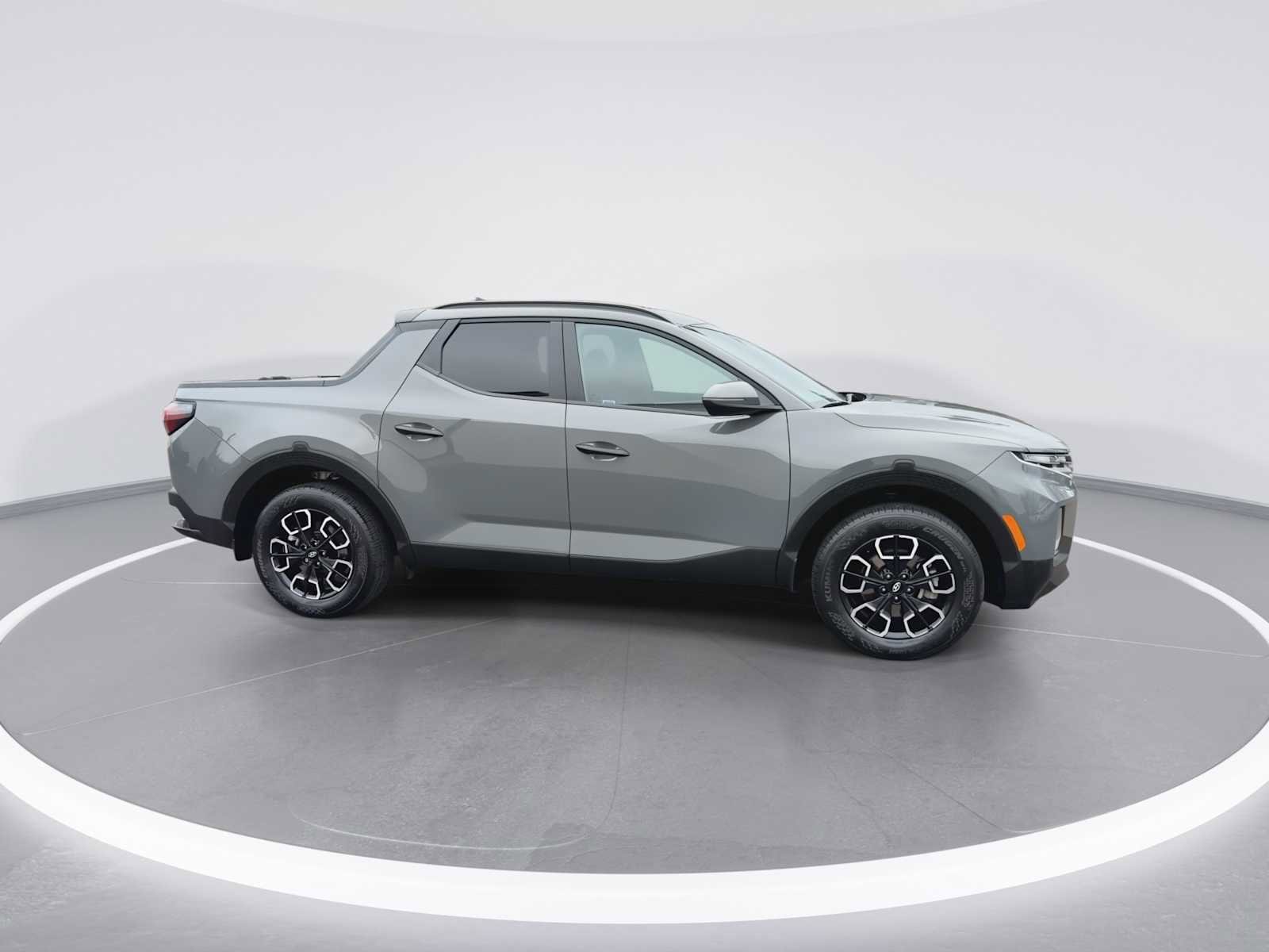 Thumbnail: 2023 Hyundai Santa Cruz - 9