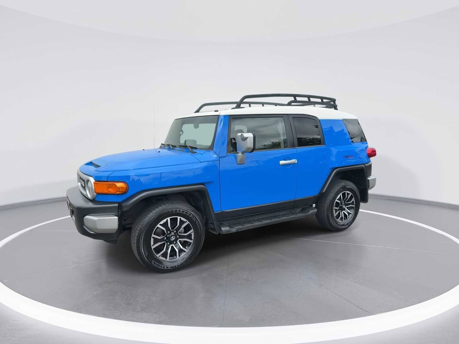 Thumbnail: 2007 Toyota FJ Cruiser - 4