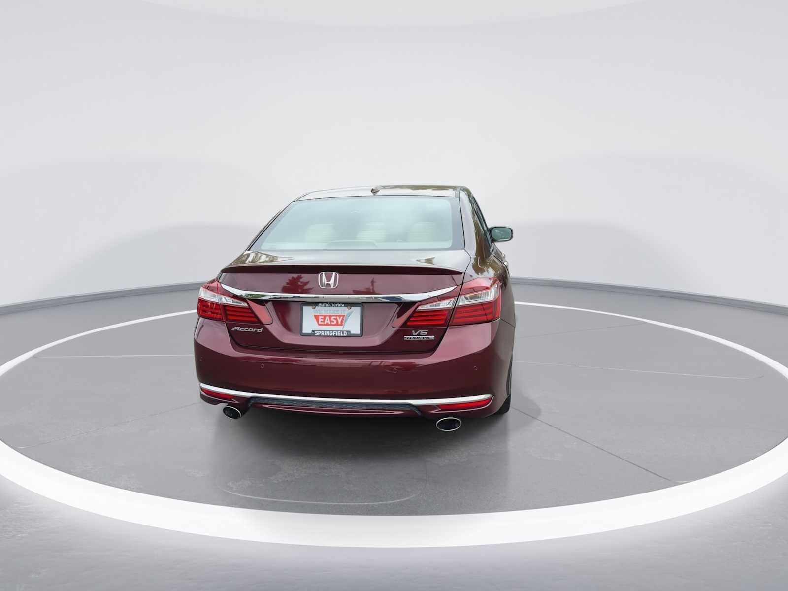 Thumbnail: 2017 Honda Accord - 6