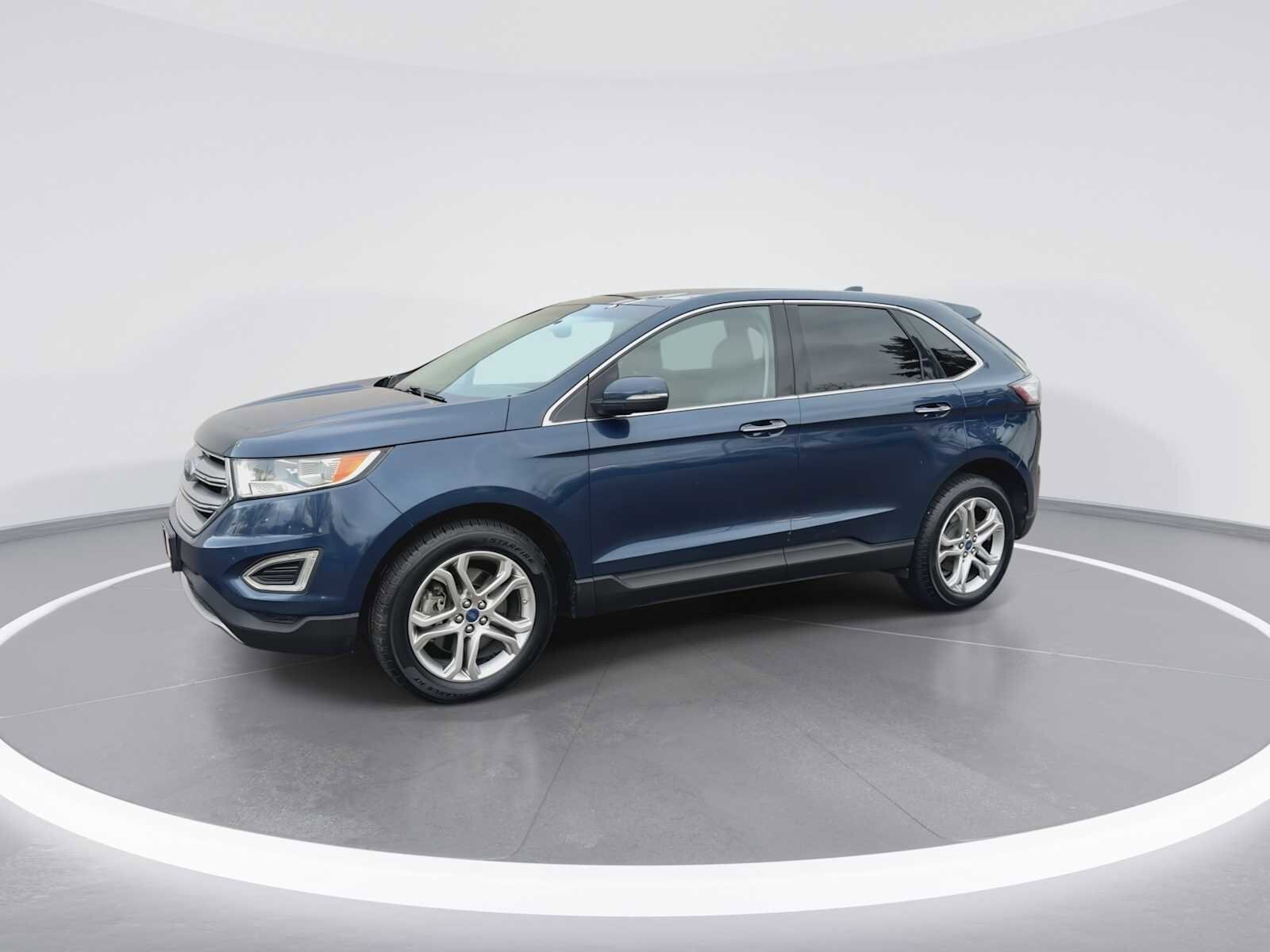 Thumbnail: 2017 Ford Edge - 4