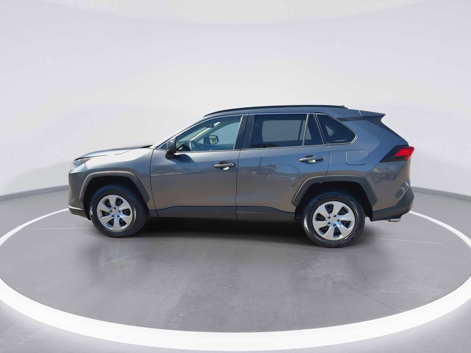 Thumbnail: 2021 Toyota RAV4 - 5